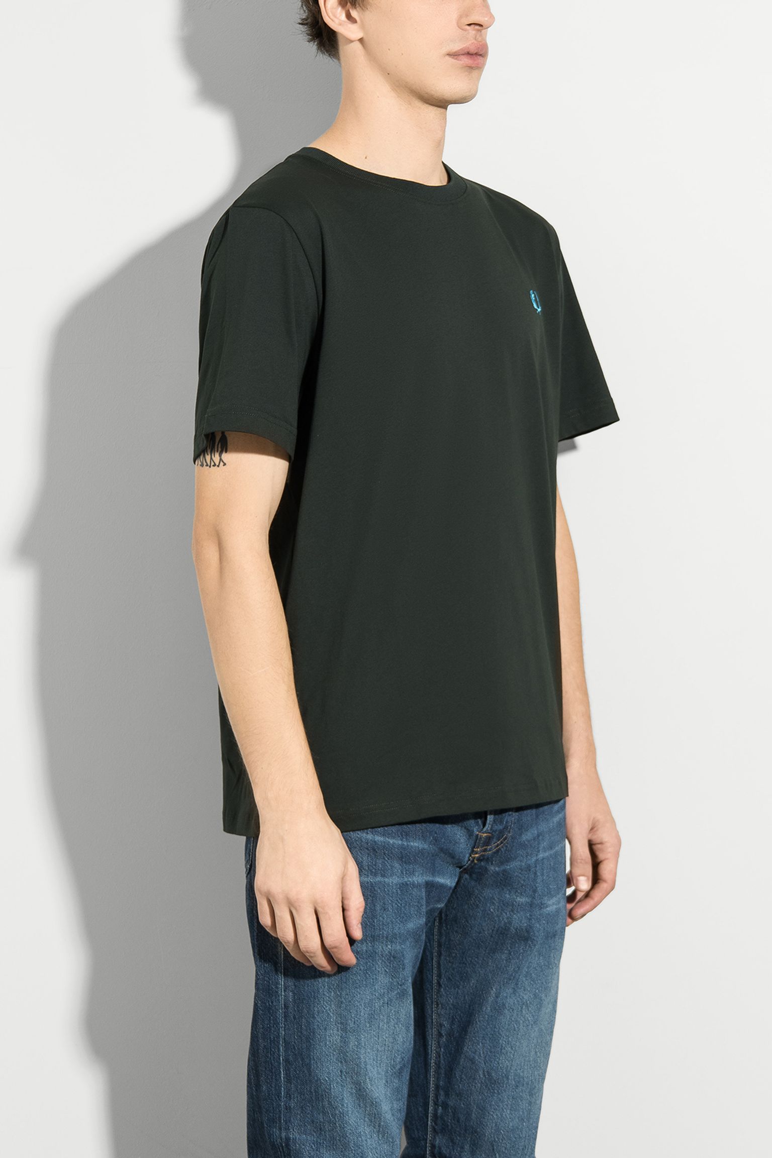 Футболка CREW NECK T-SHIRT с доставкой