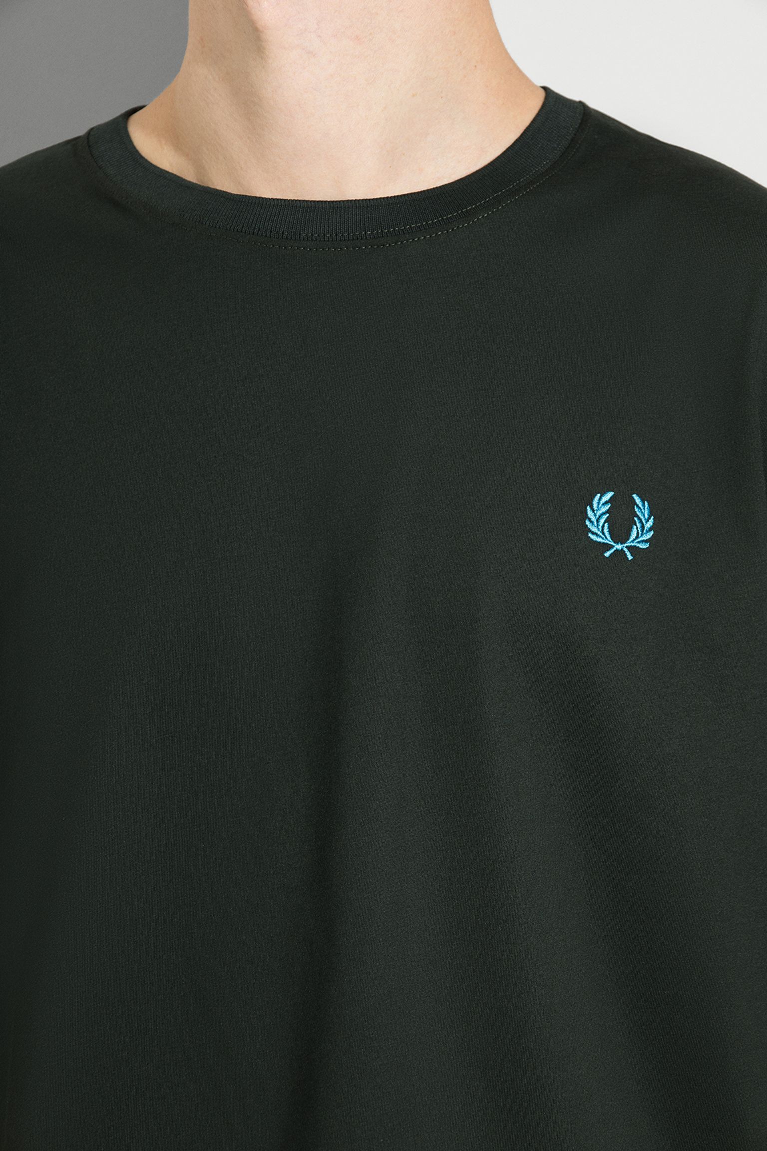 Широкий выбор Футболка CREW NECK T-SHIRT