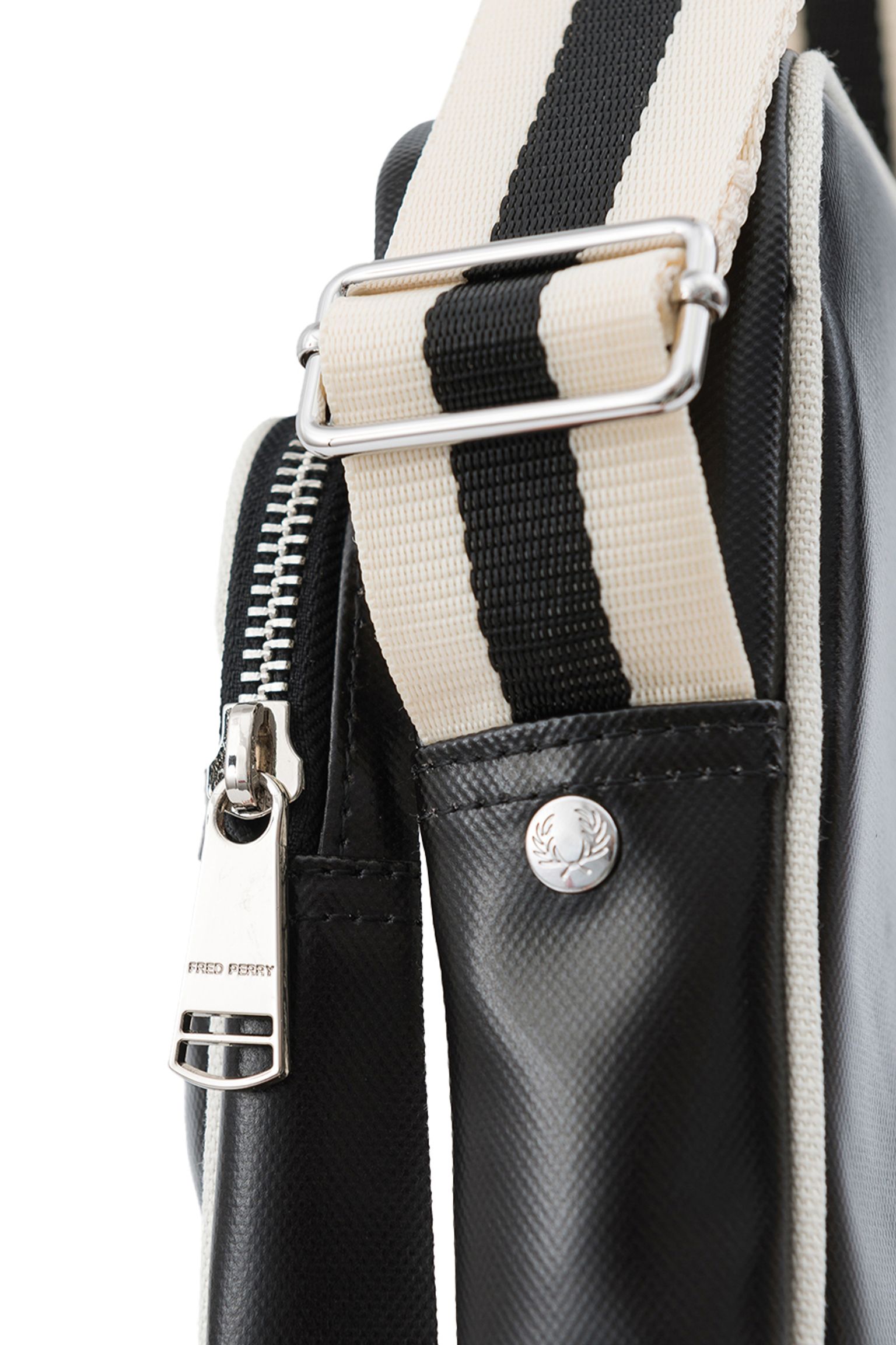 Широкий выбор Сумка CLASSIC SIDE BAG
