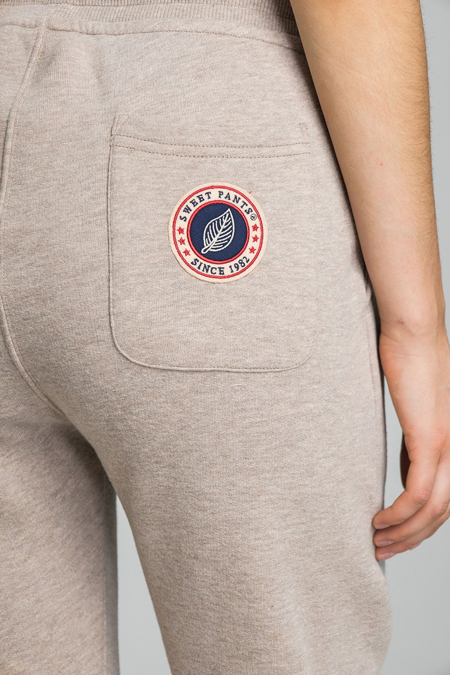 Широкий вибір Спортивні брюки Pantalon coupe ajustée
