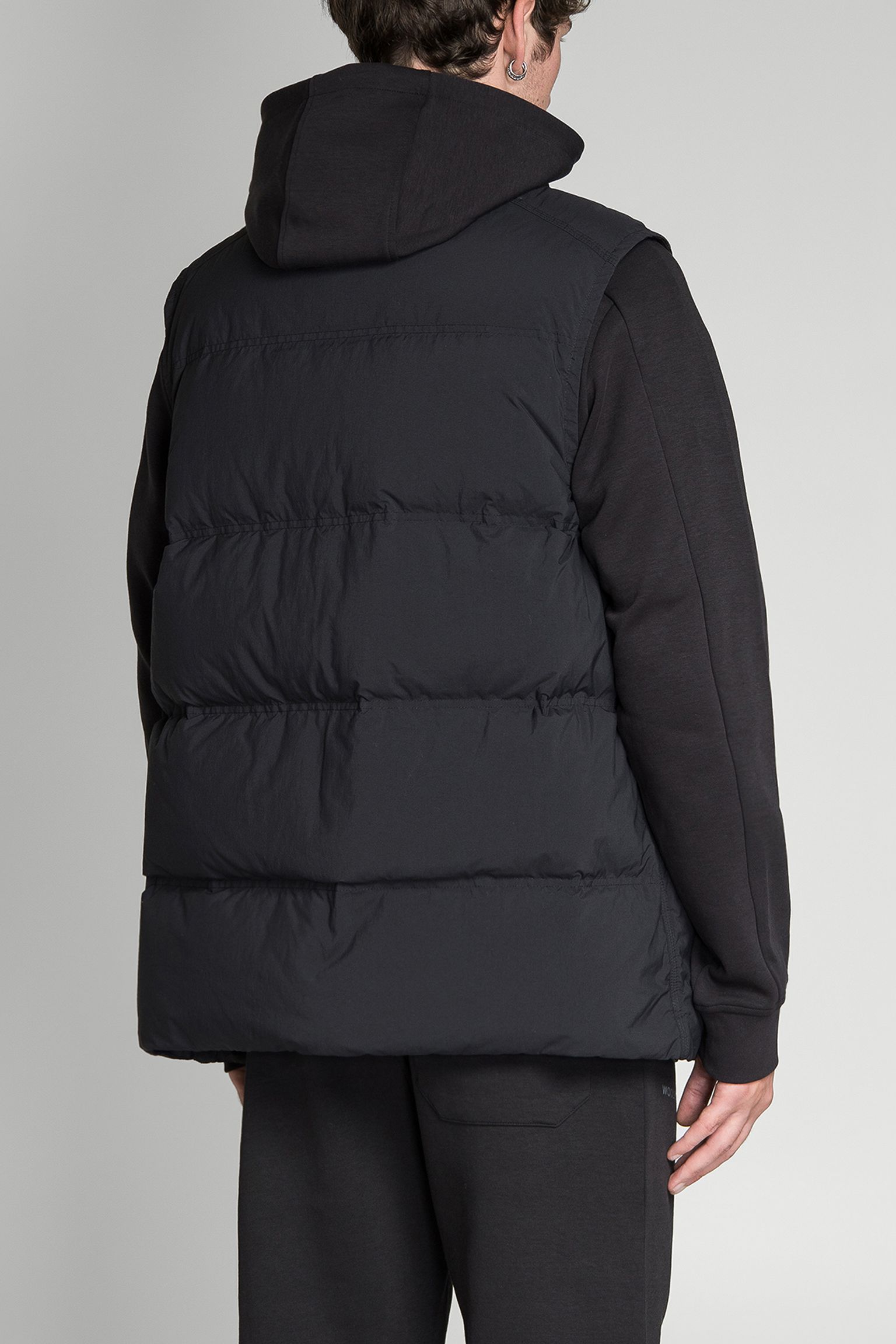 Стильные Жилет пуховой  GARMENT DYED PUFFER VEST