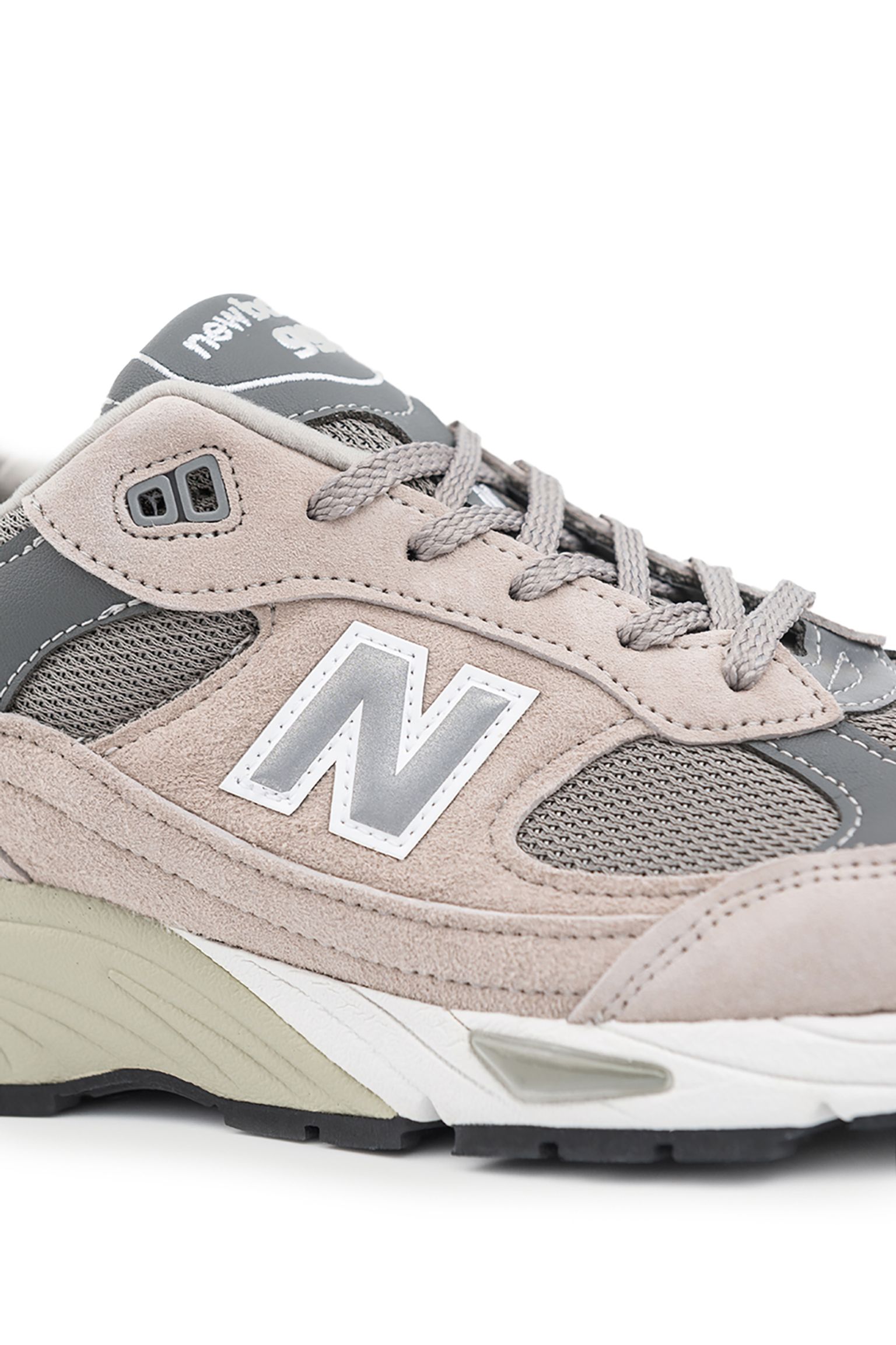 Стильні Кросівки New Balance 991