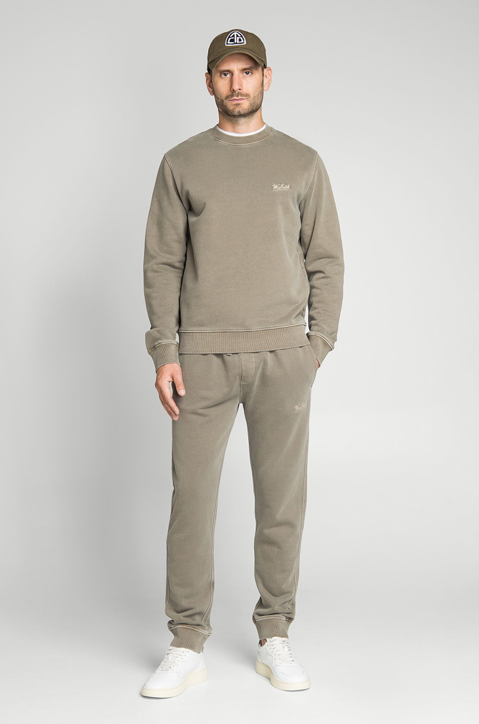 Спортивные брюки Спортивні брюки GARMENT DYED SWEATPANT купить в Украине