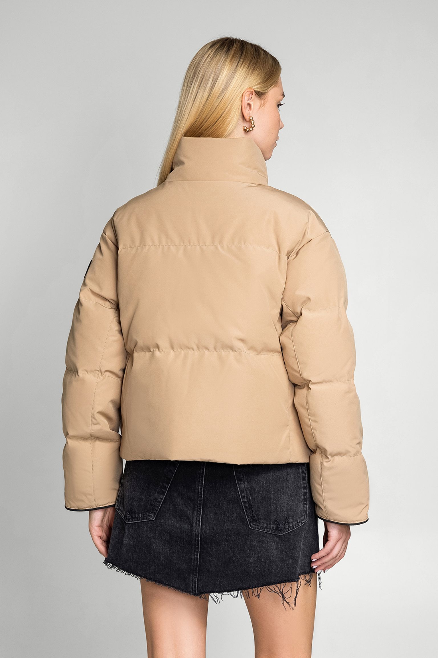 Стильные Пуховик GRANDVIEW CROPPED JACKET-BD