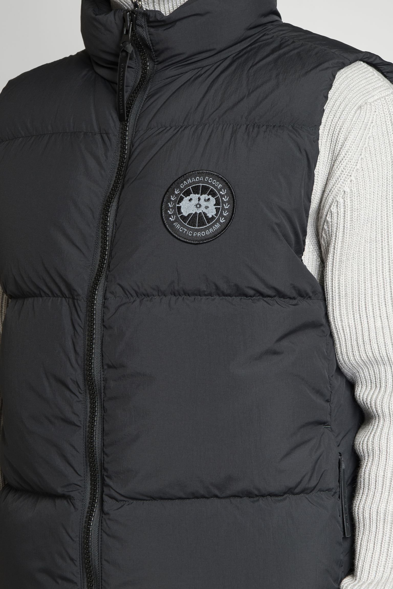Широкий выбор Жилет пуховой LAWRENCE PUFFER VEST BD