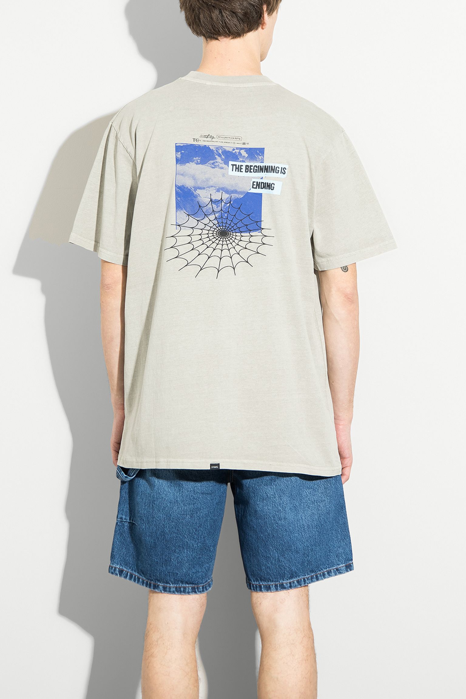 Стильные Футболка The Beginning Is Ending Merch Fit