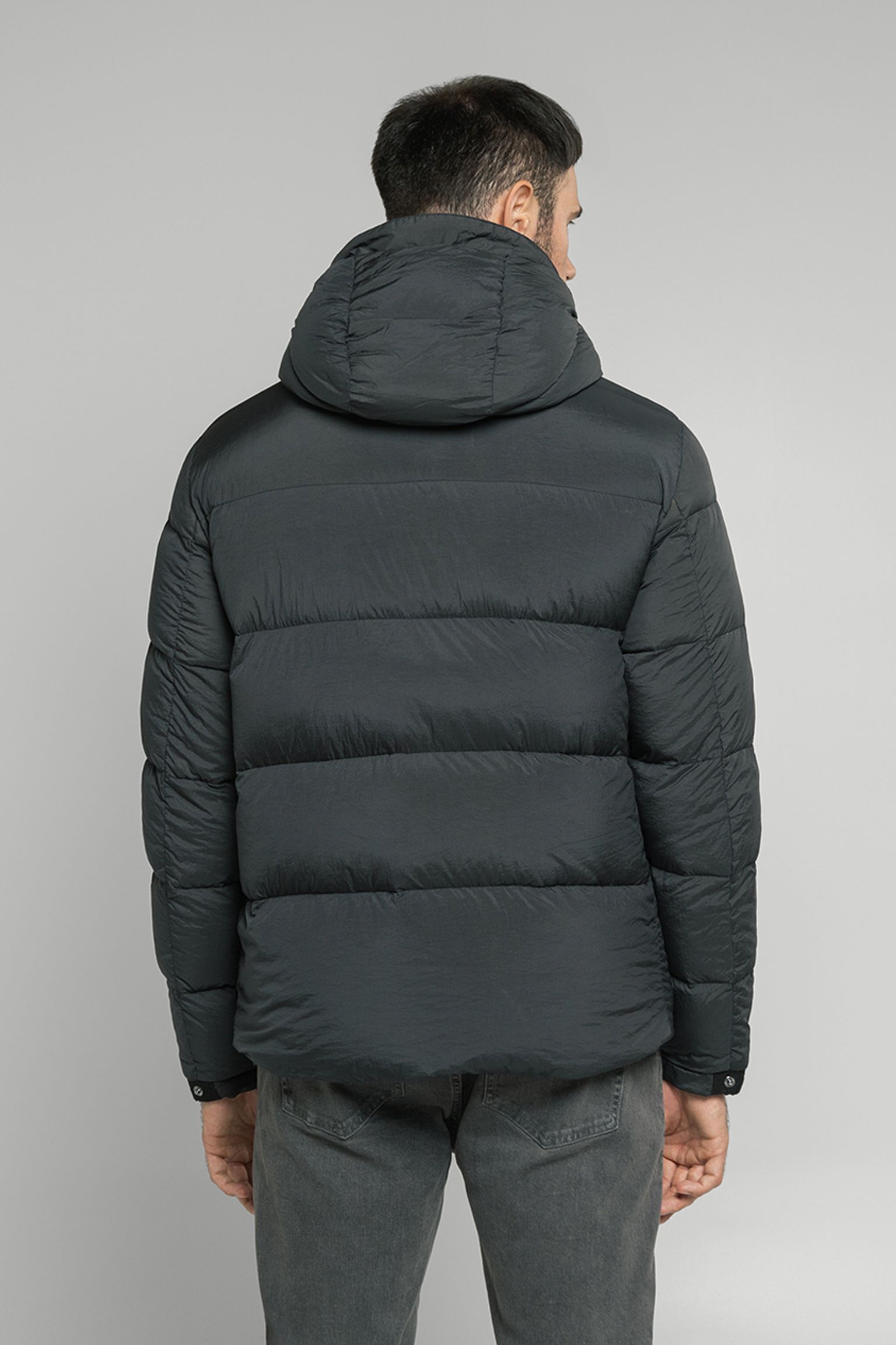 Стильные Пуховик   ULTRALIGHT NYLON ACETIC DYE
