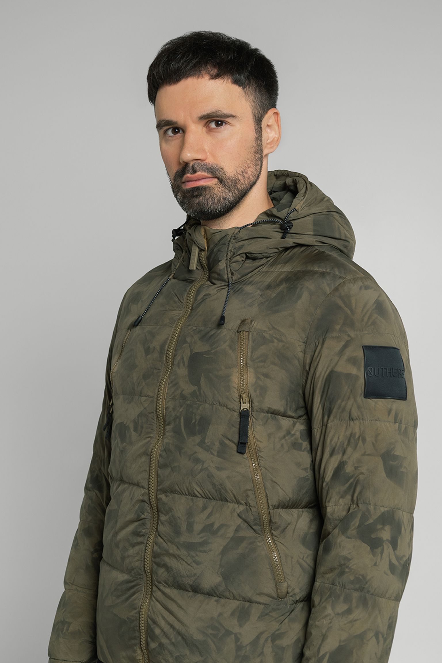 Широкий выбор Пуховик   ULTRALIGHT NYLON ACETIC DYE