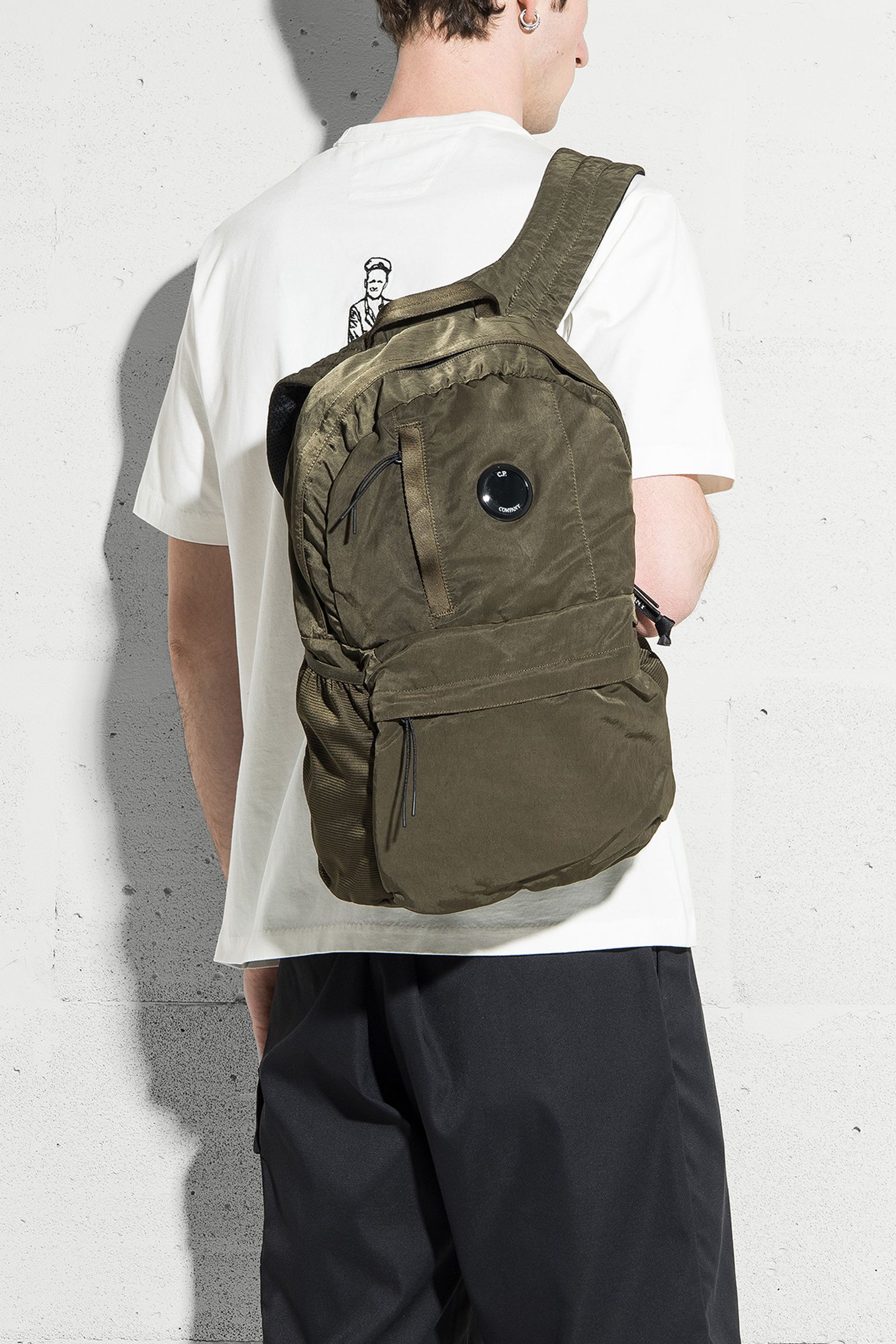 Рюкзак NYLON B LENS BACKPACK купити в Україні