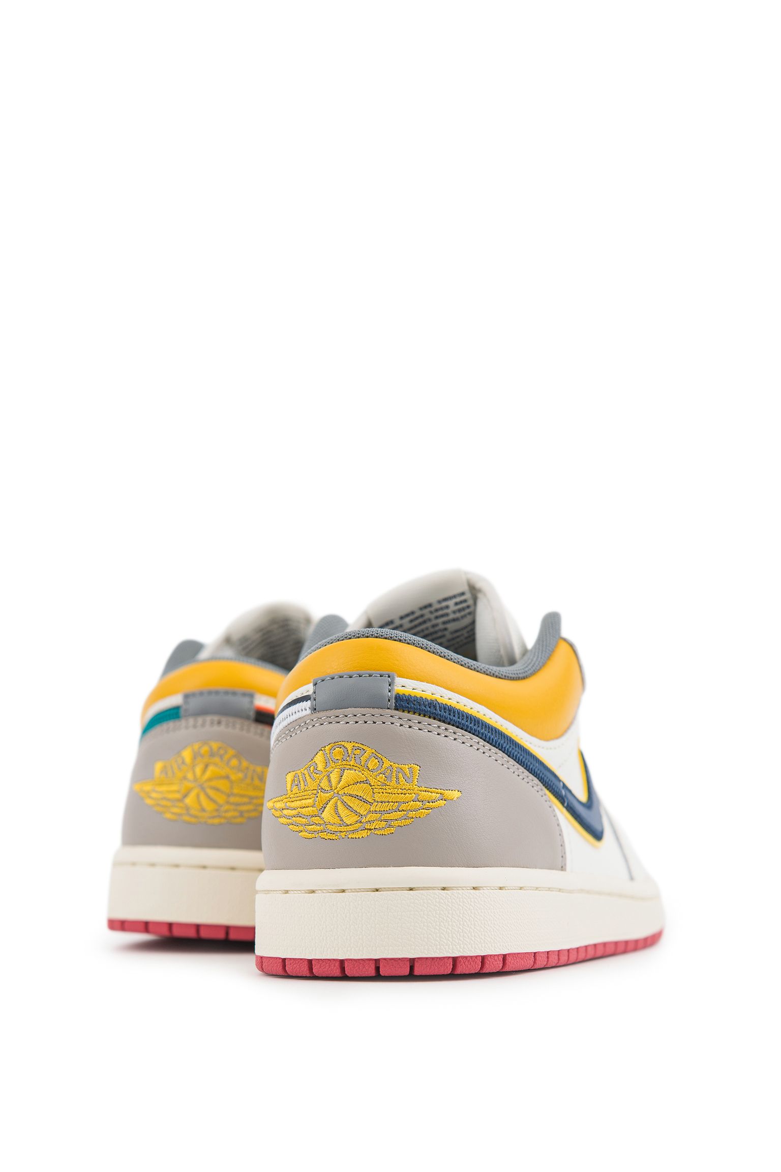 Стильные Кроссовки AIR JORDAN 1 LOW PRM OPP3