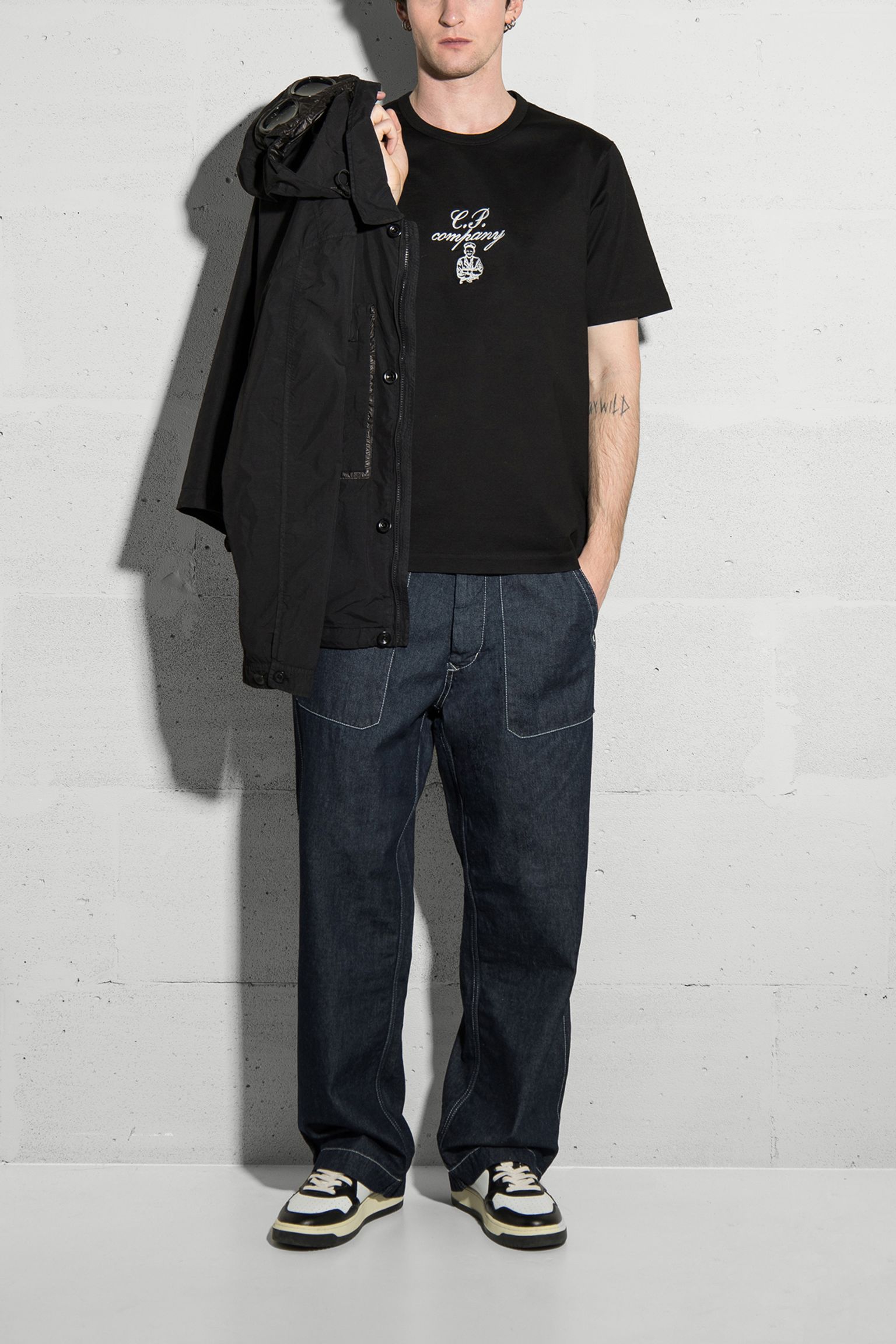 Футболка 30/2 MERCERIZED JERSEY TWISTED EMBROIDERY T-SHIRT купить в Украине