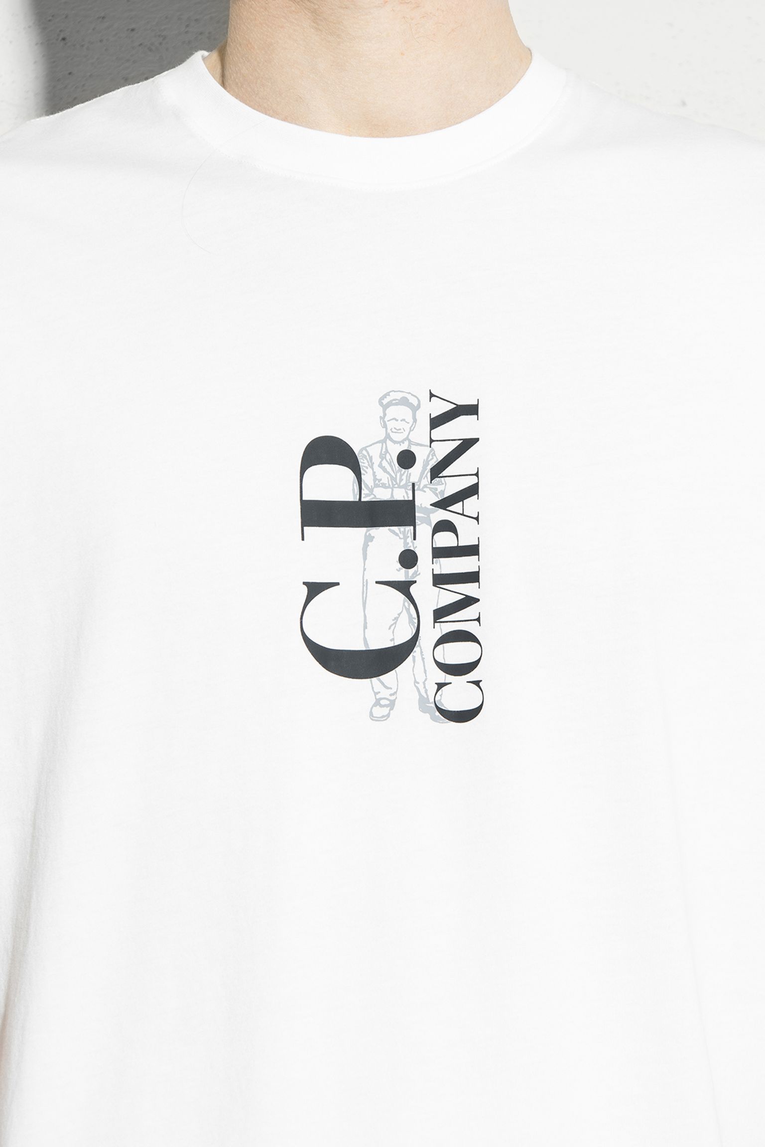 Широкий выбор Футболка 30/1 JERSEY VERTICAL LOGO