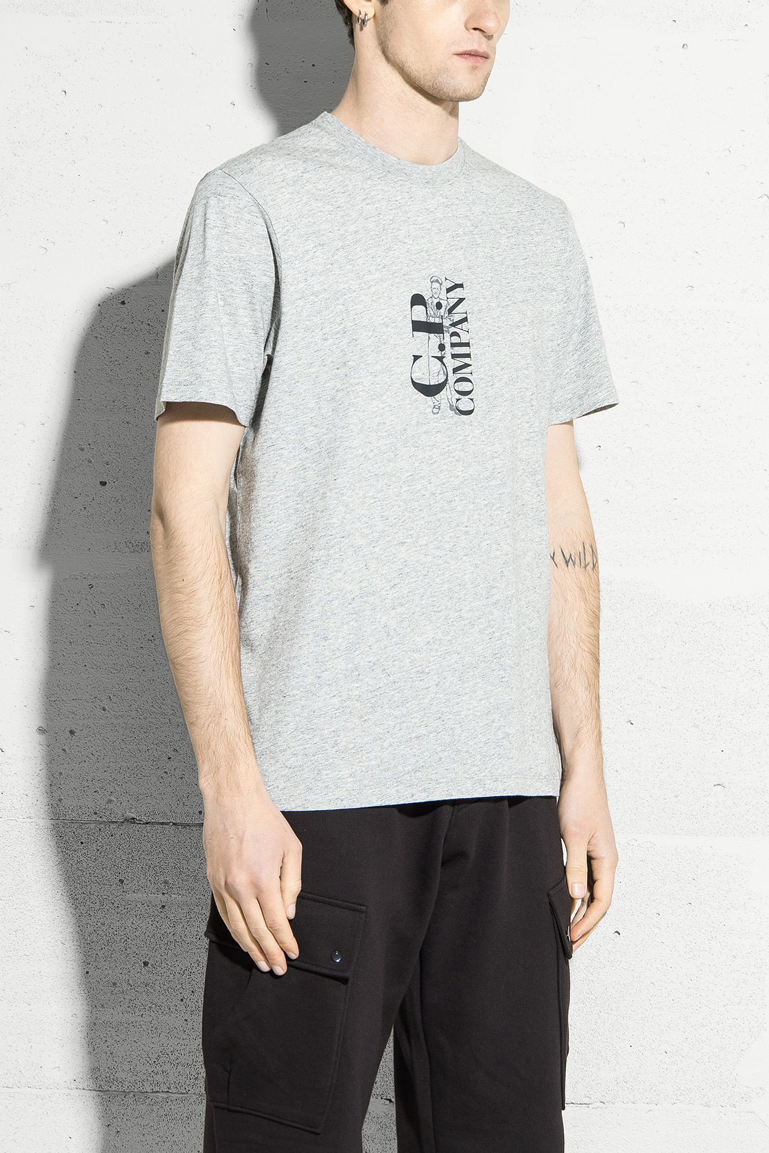 Футболка 30/1 JERSEY VERTICAL LOGO з доставкою