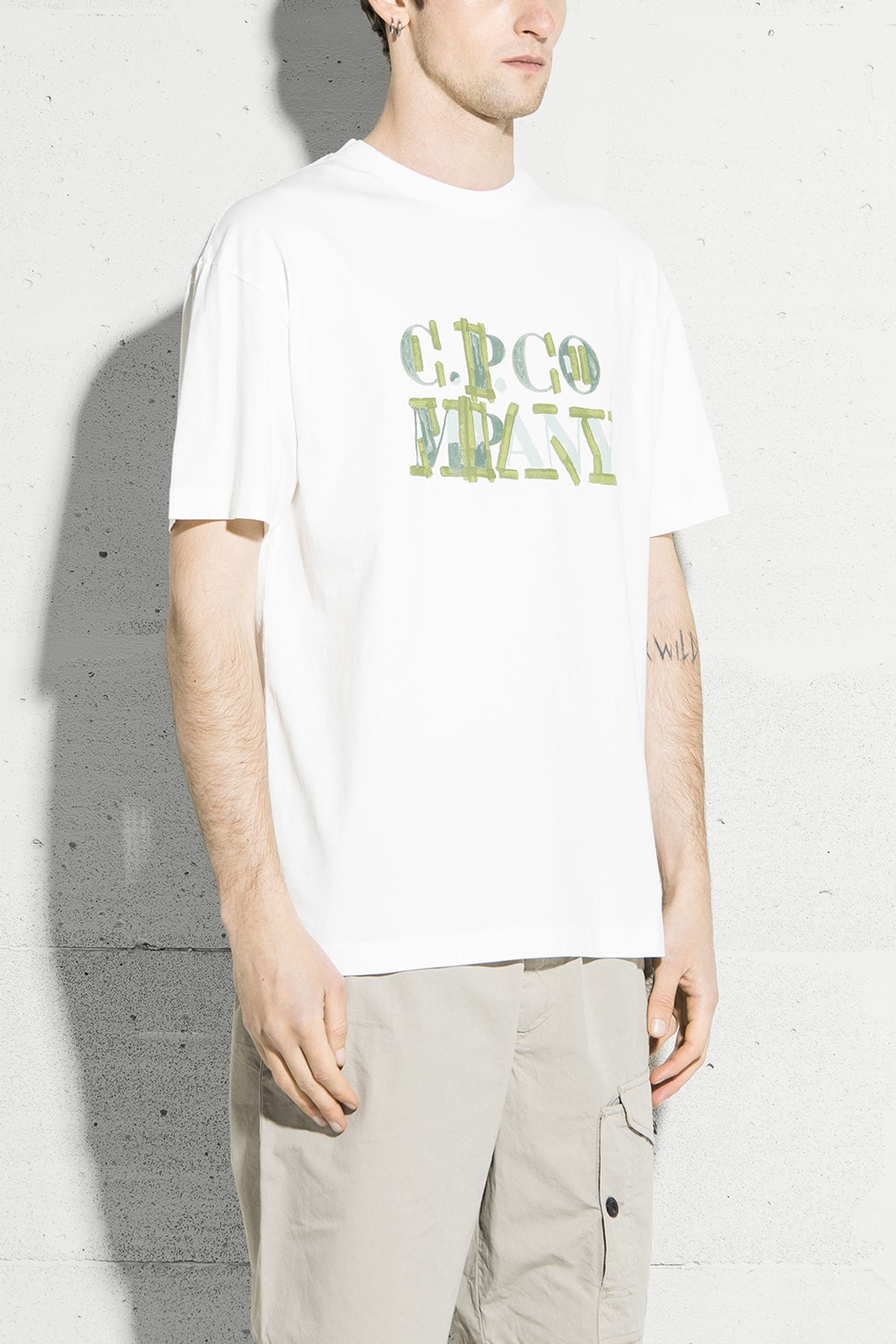 Футболка 30/1 JERSEY BLURRED LOGO з доставкою