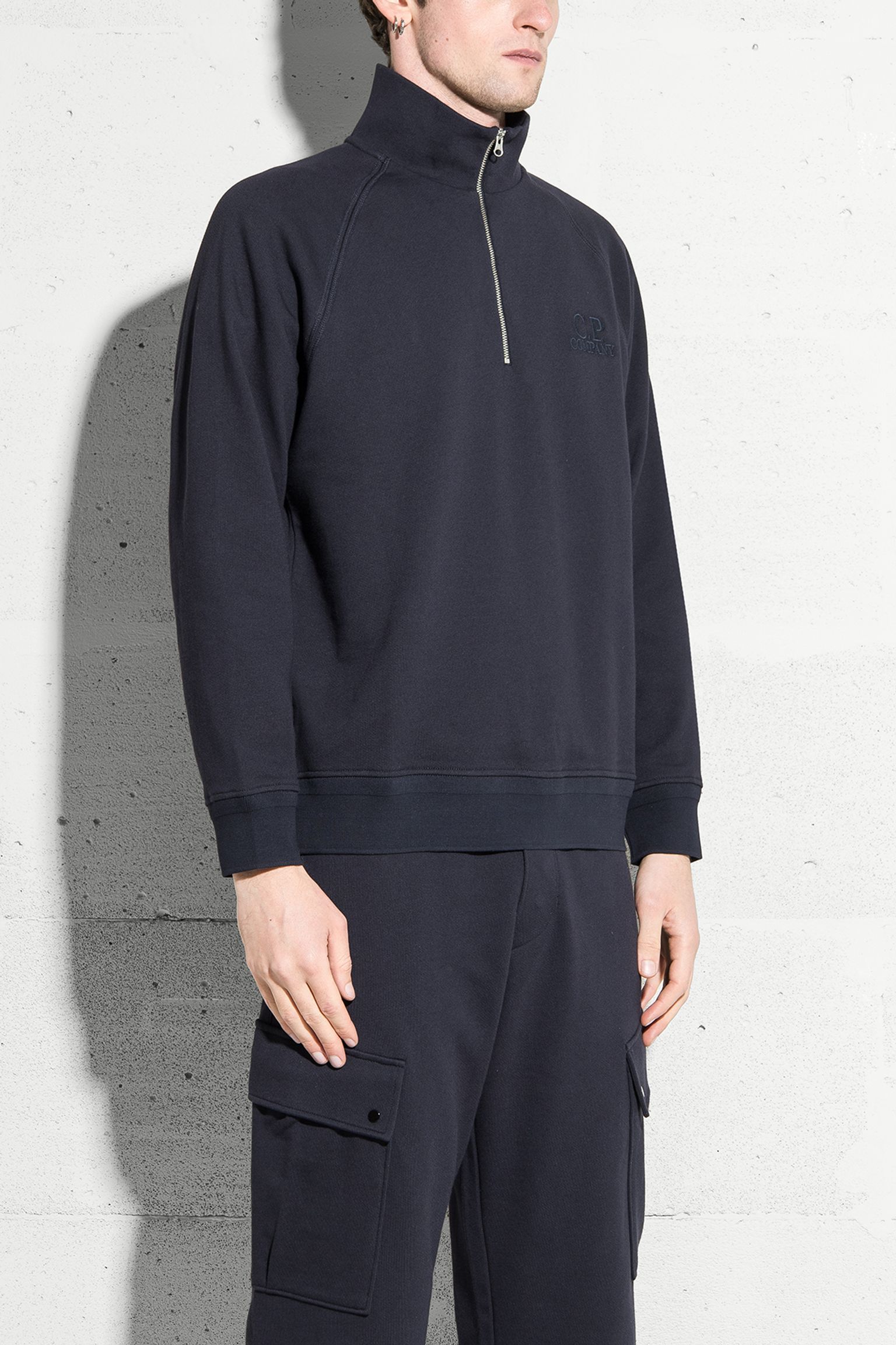 Свитшот DIAGONAL RAISED FLEECE HALF ZIP LOGO с доставкой