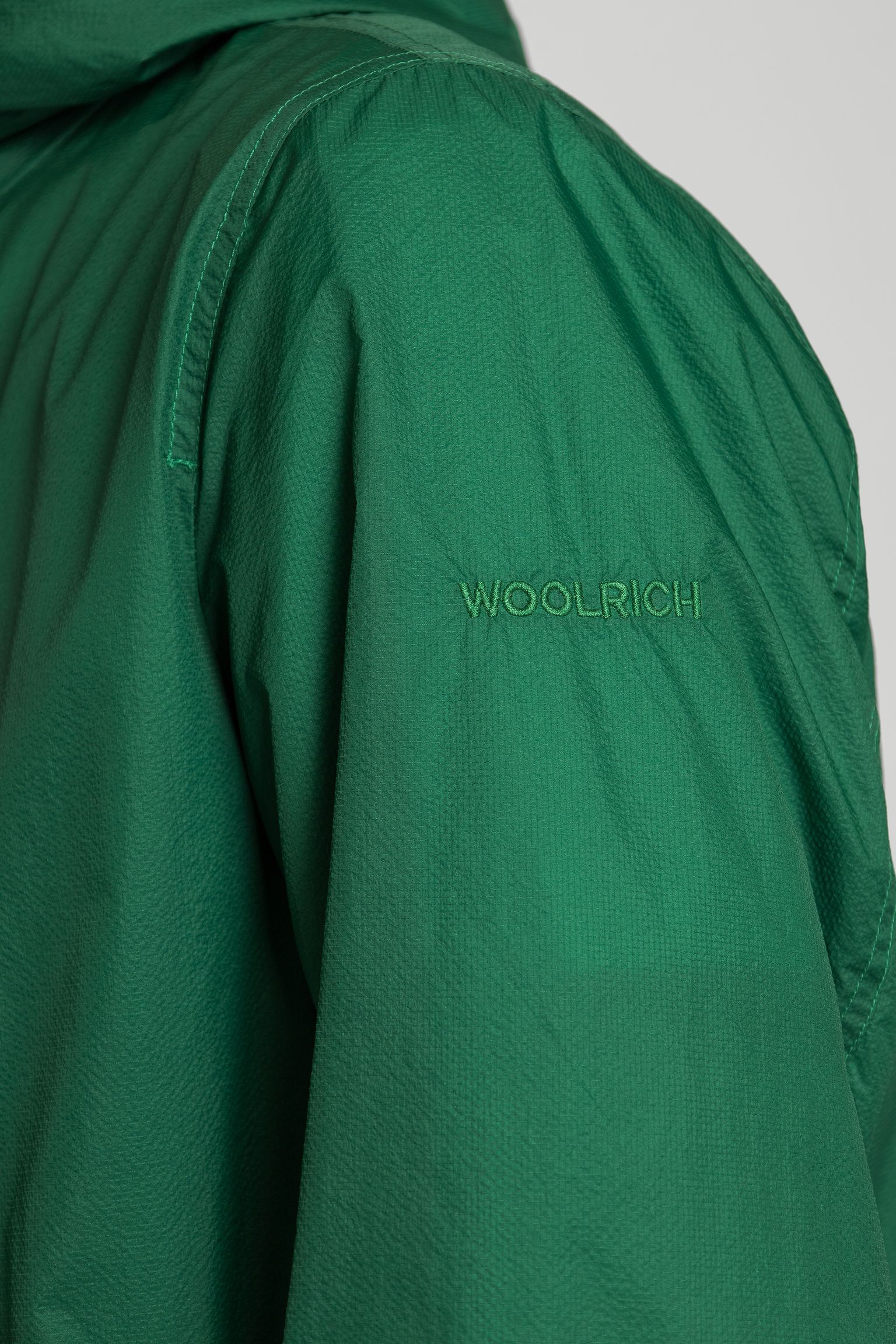 Широкий выбор Куртка ULTRALIGHT HOODED JACKET