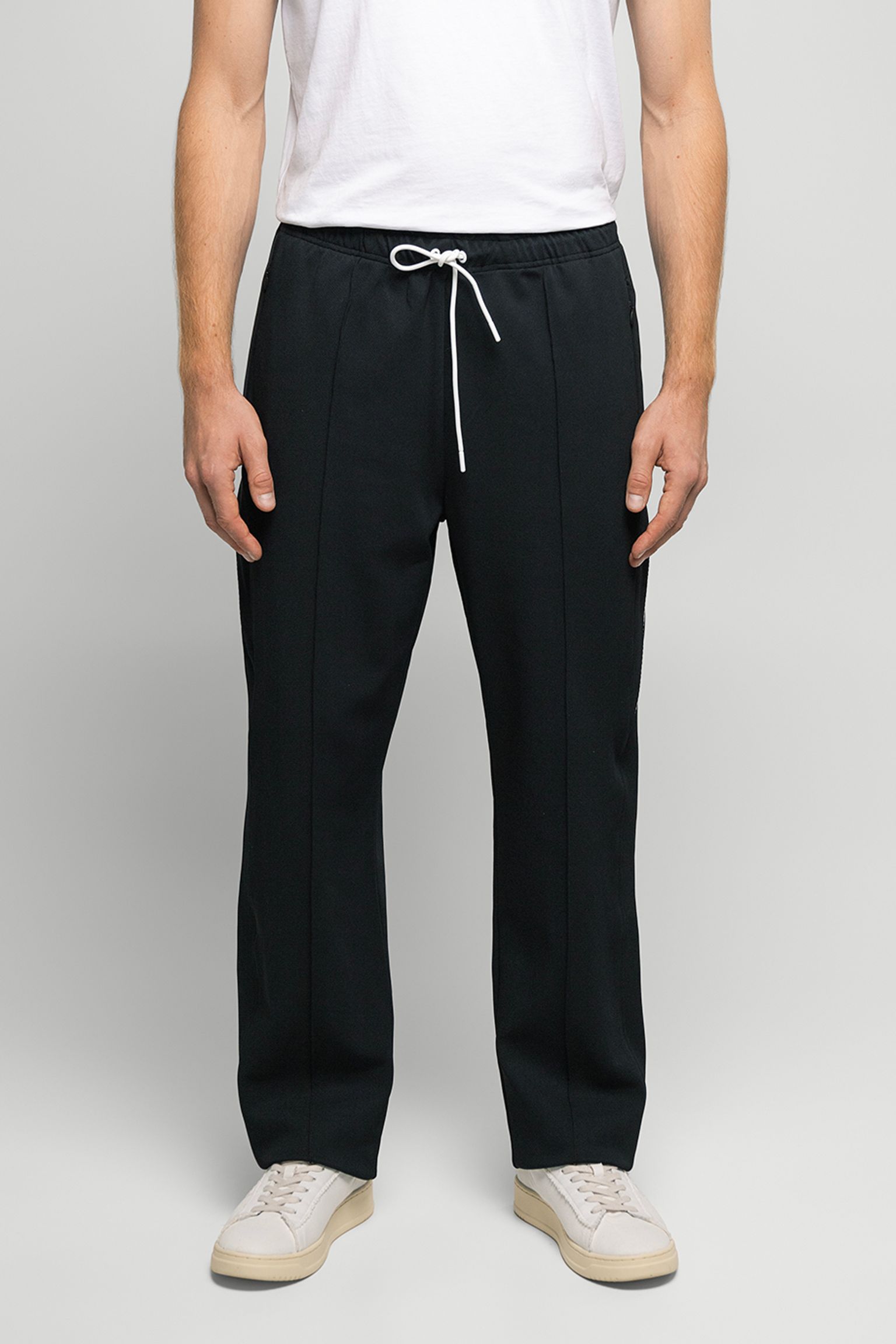 Спортивные брюки REIGNING CHAMP STRETCH TWILL TRACK PANT с доставкой