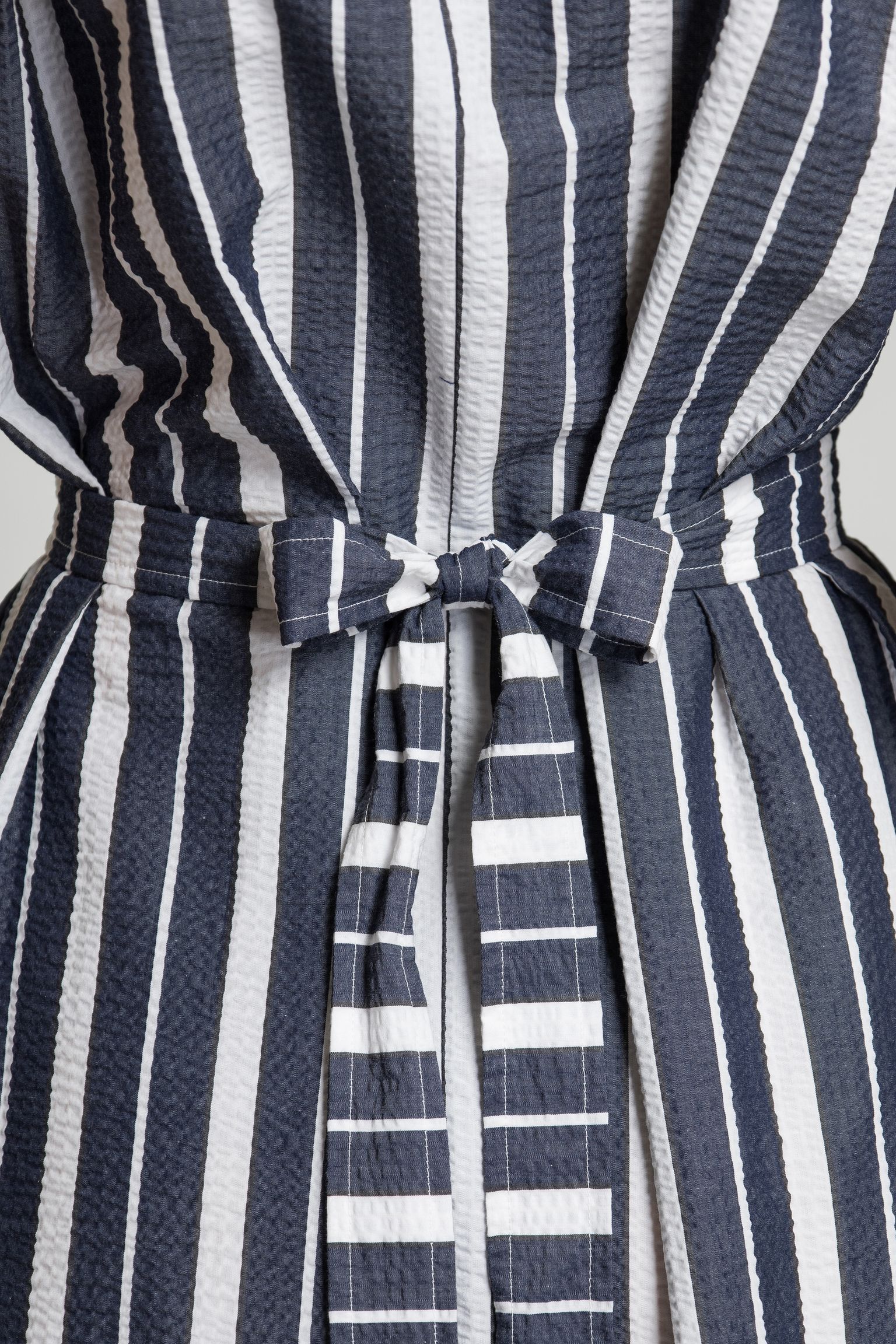 Широкий вибір Сукня STRIPED COTTON BELTED DRESS