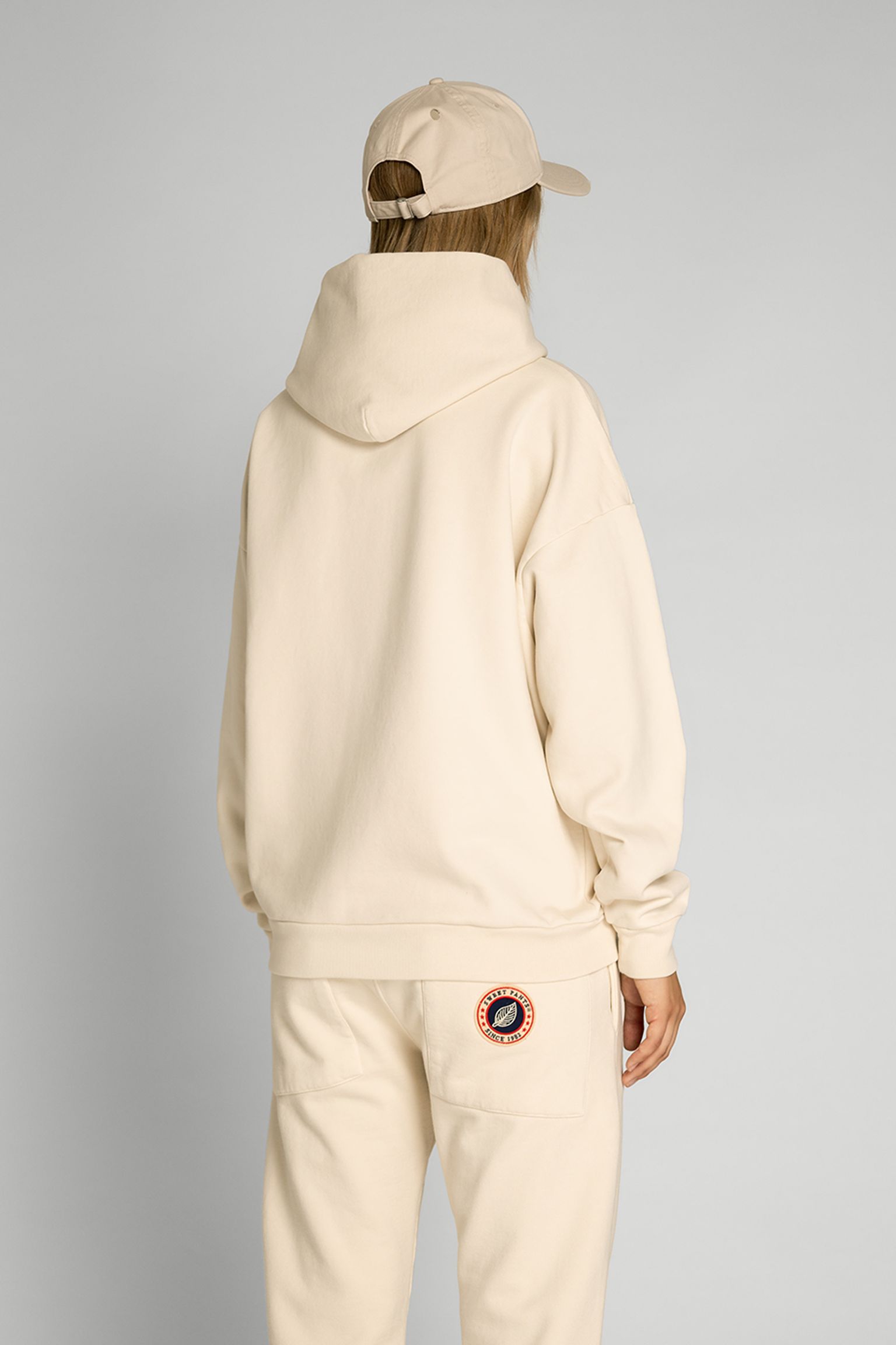 Стильные Худи SWEET PANTS SWEAT CAPUCHE INSCRIPTION