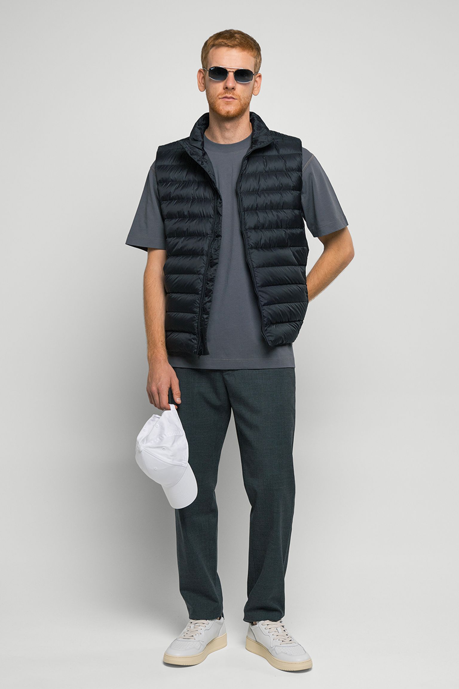 Жилет пуховый   LIGHTWEIGHT TAFFETA WARM UP VEST