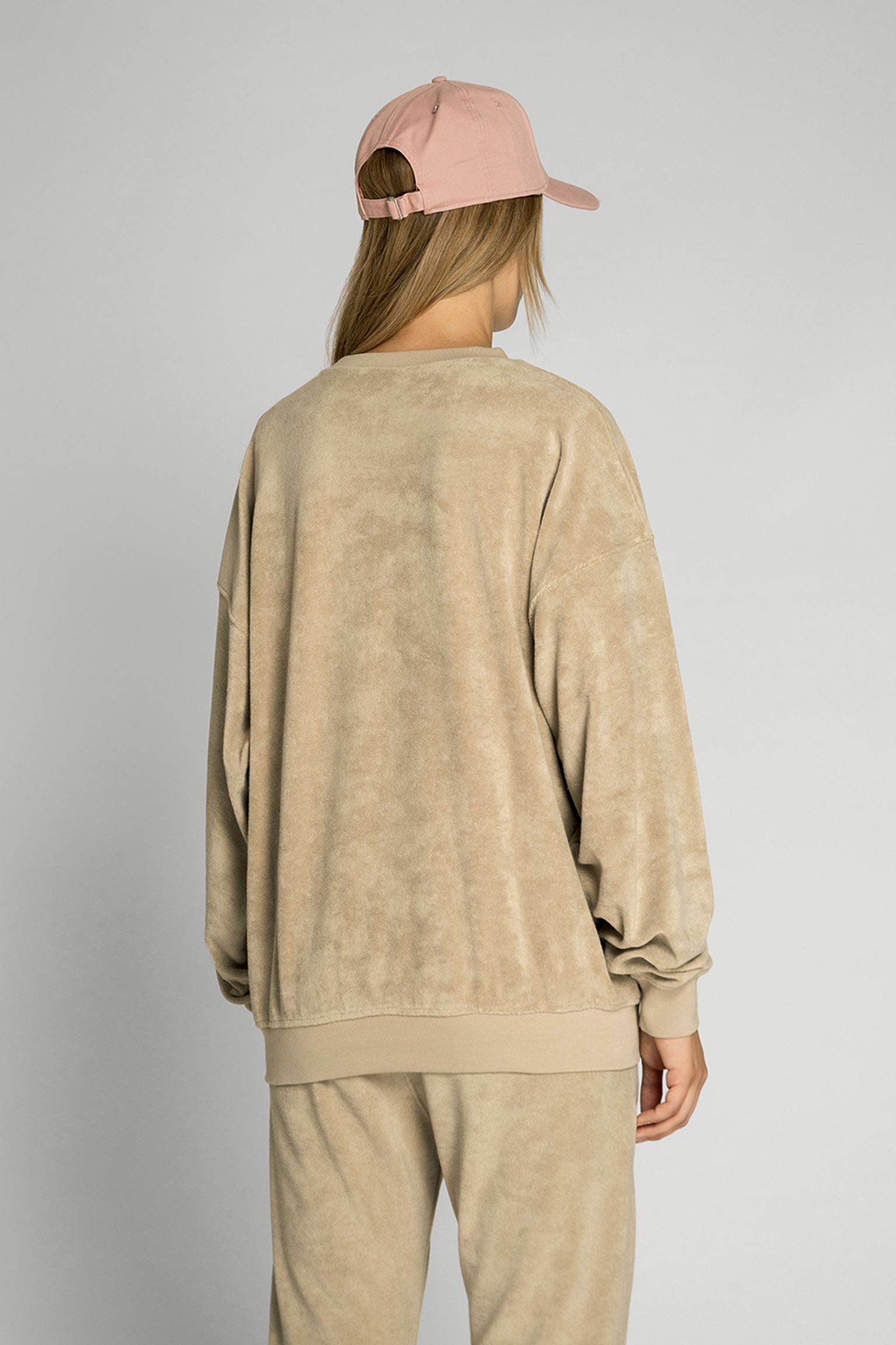 Стильные Свитшот SWEET PANTS SWEAT COL ROND EN EPONGE