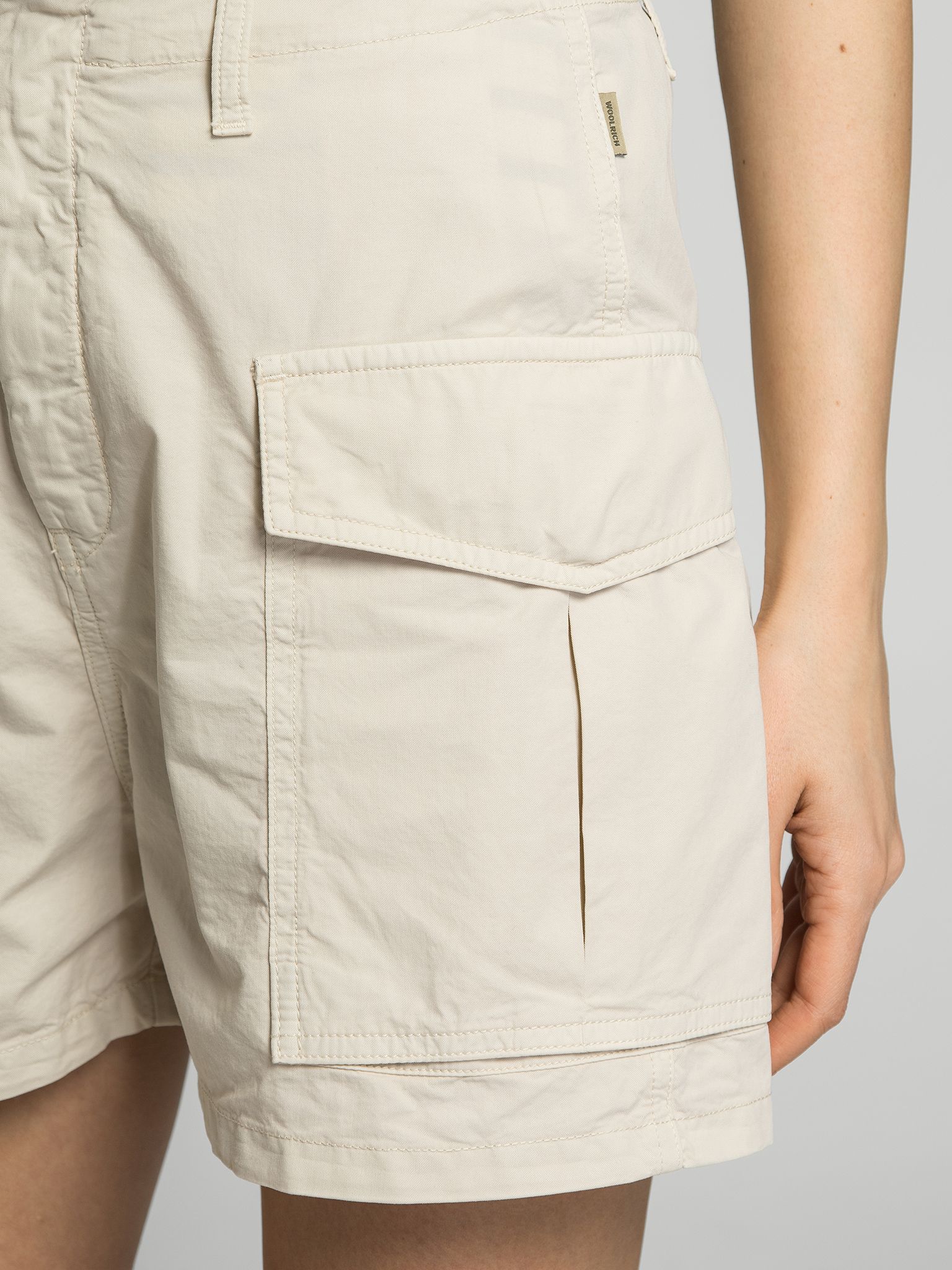 Широкий вибір Шорти COTTON TWILL UTILITY SHORT