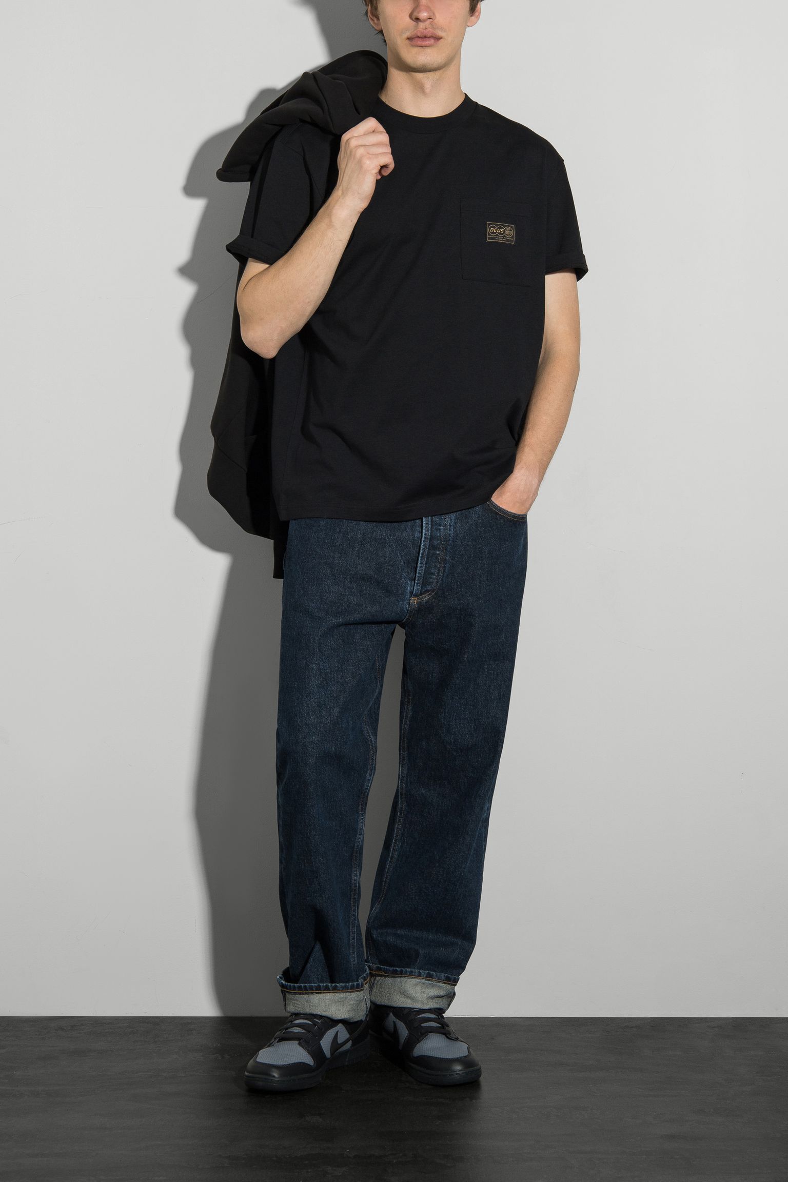 Футболка Terrace Pocket Tee купити