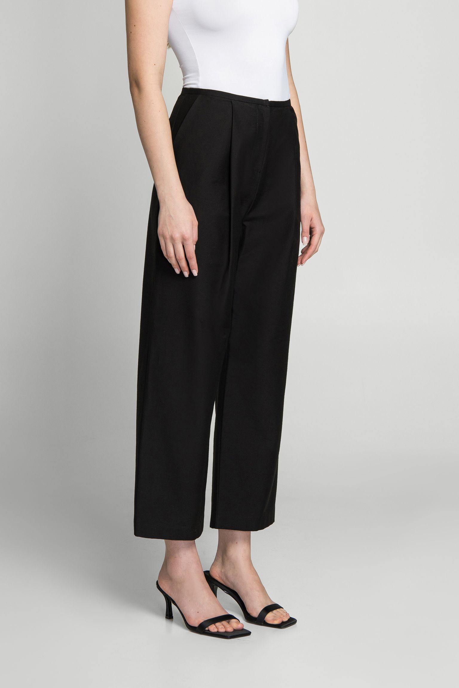 Брюки TAPERED с доставкой