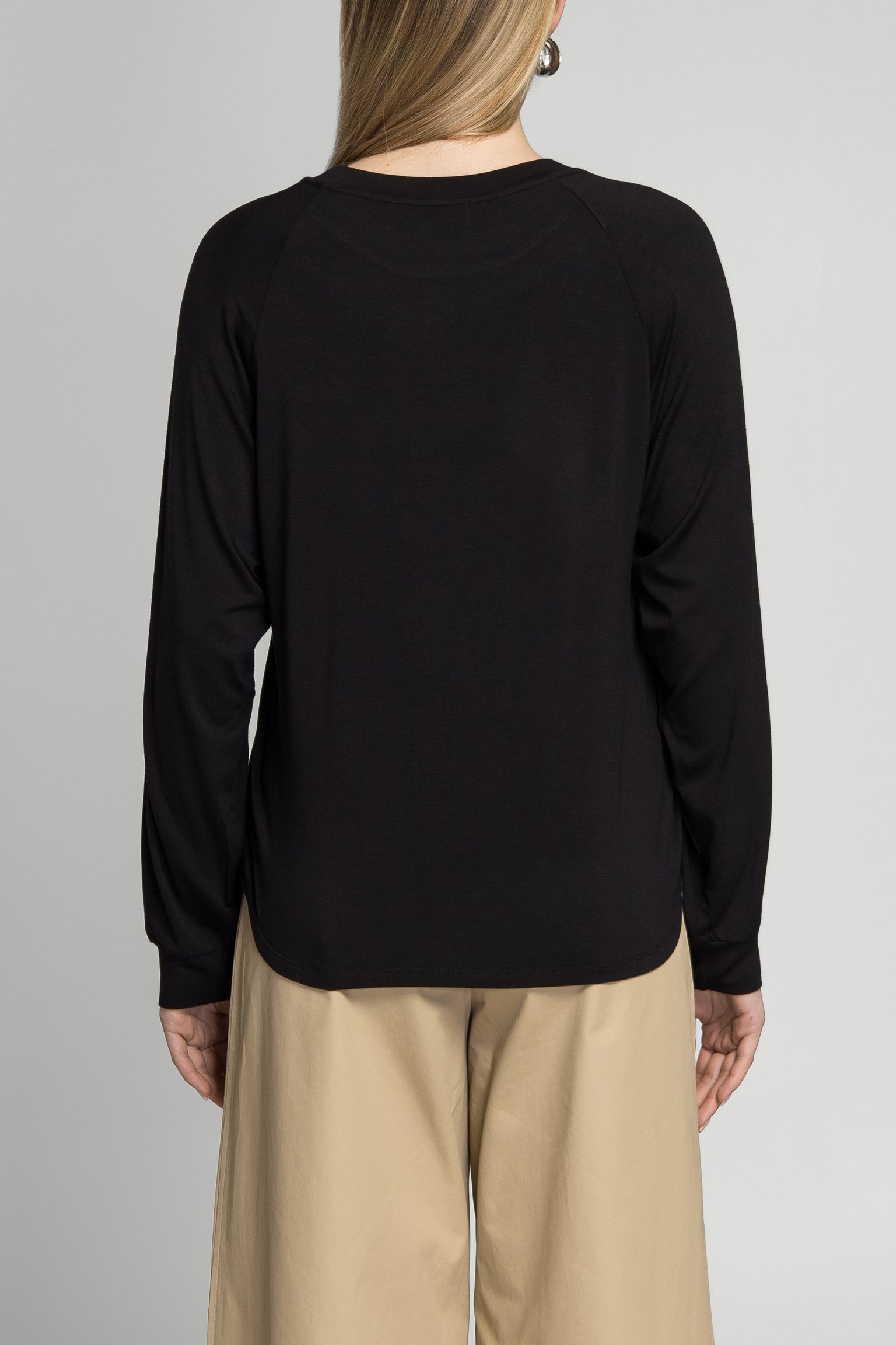 Стильные Лонгслив RAGLAN TEE