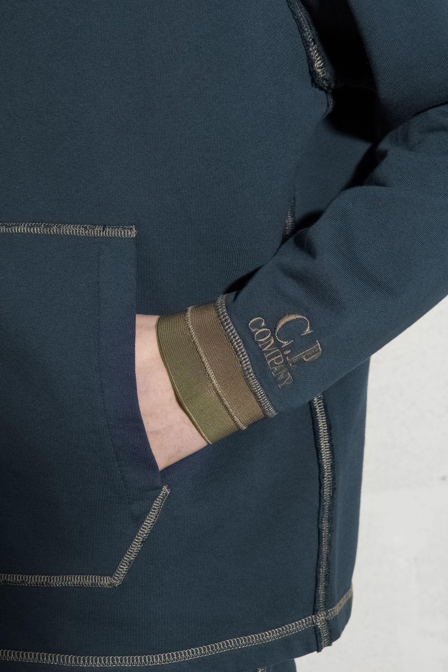 Широкий выбор Спортивная кофта ZIPPED HOODED SWEATSHIRT