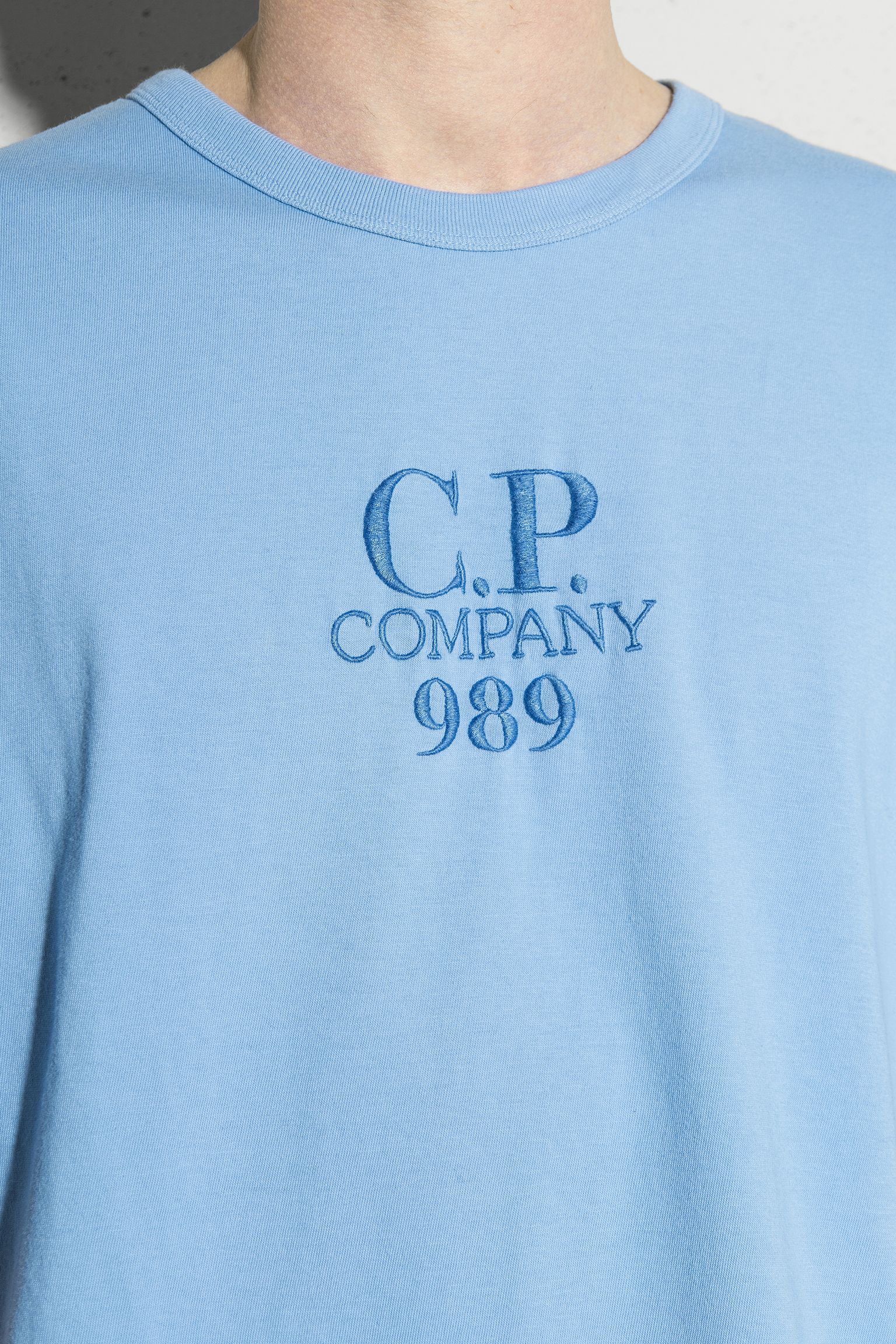 Широкий выбор Футболка BOXY LOGO T-SHIRT