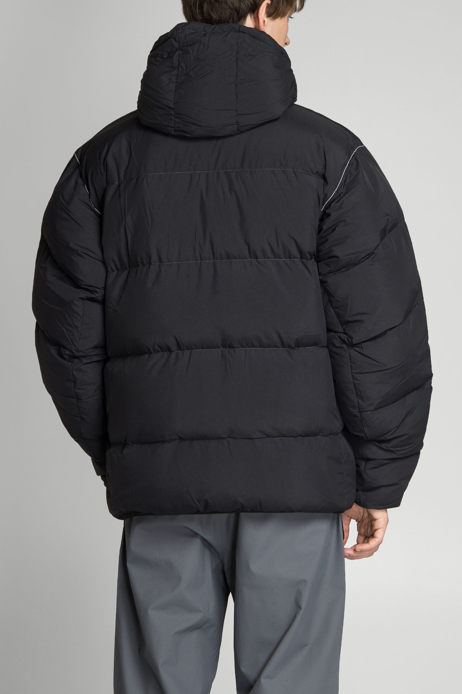 Стильные Пуховик WANDER DOWN JACKET