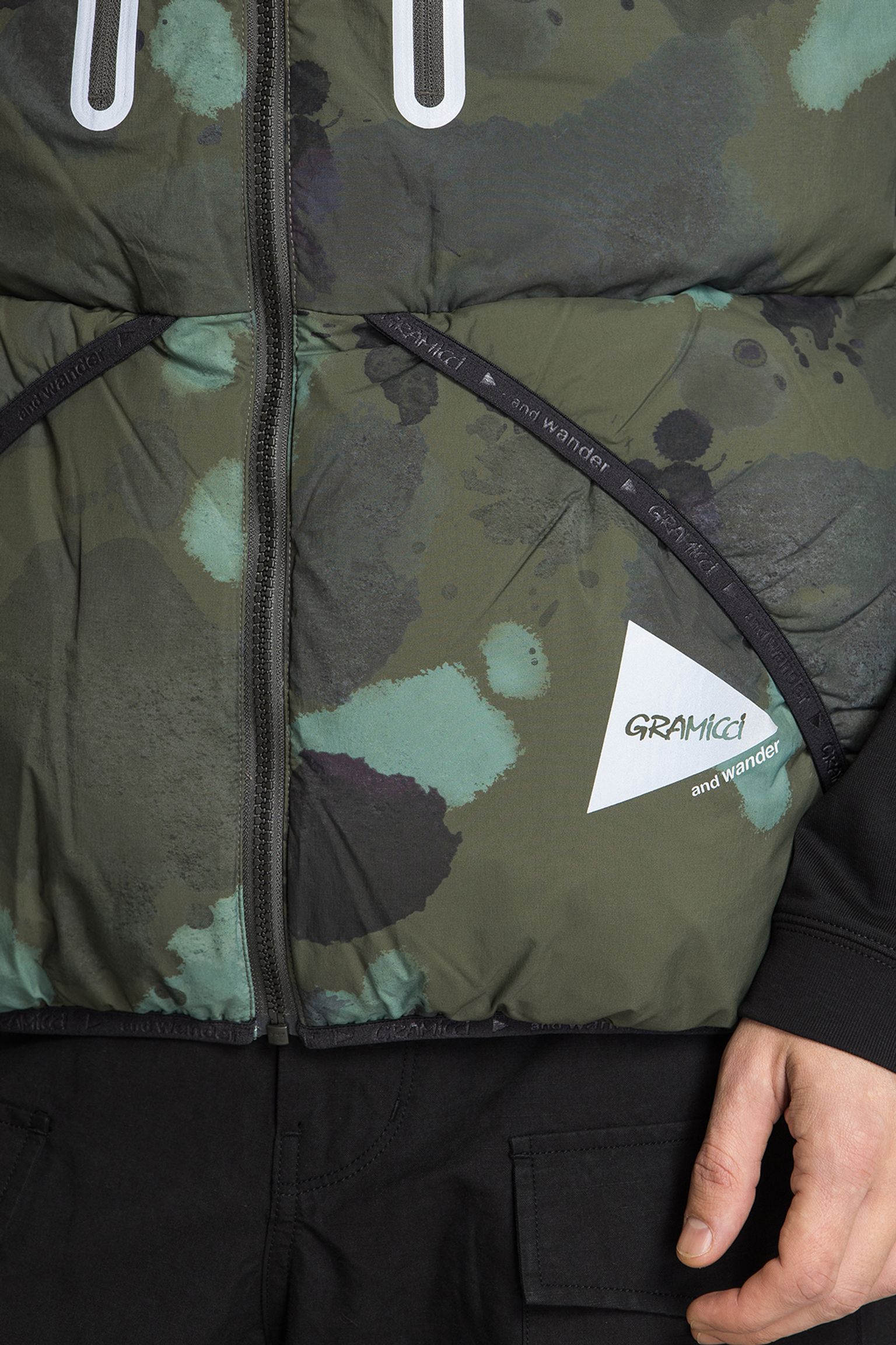 Широкий выбор Жилет пуховой WANDER DOWN VEST