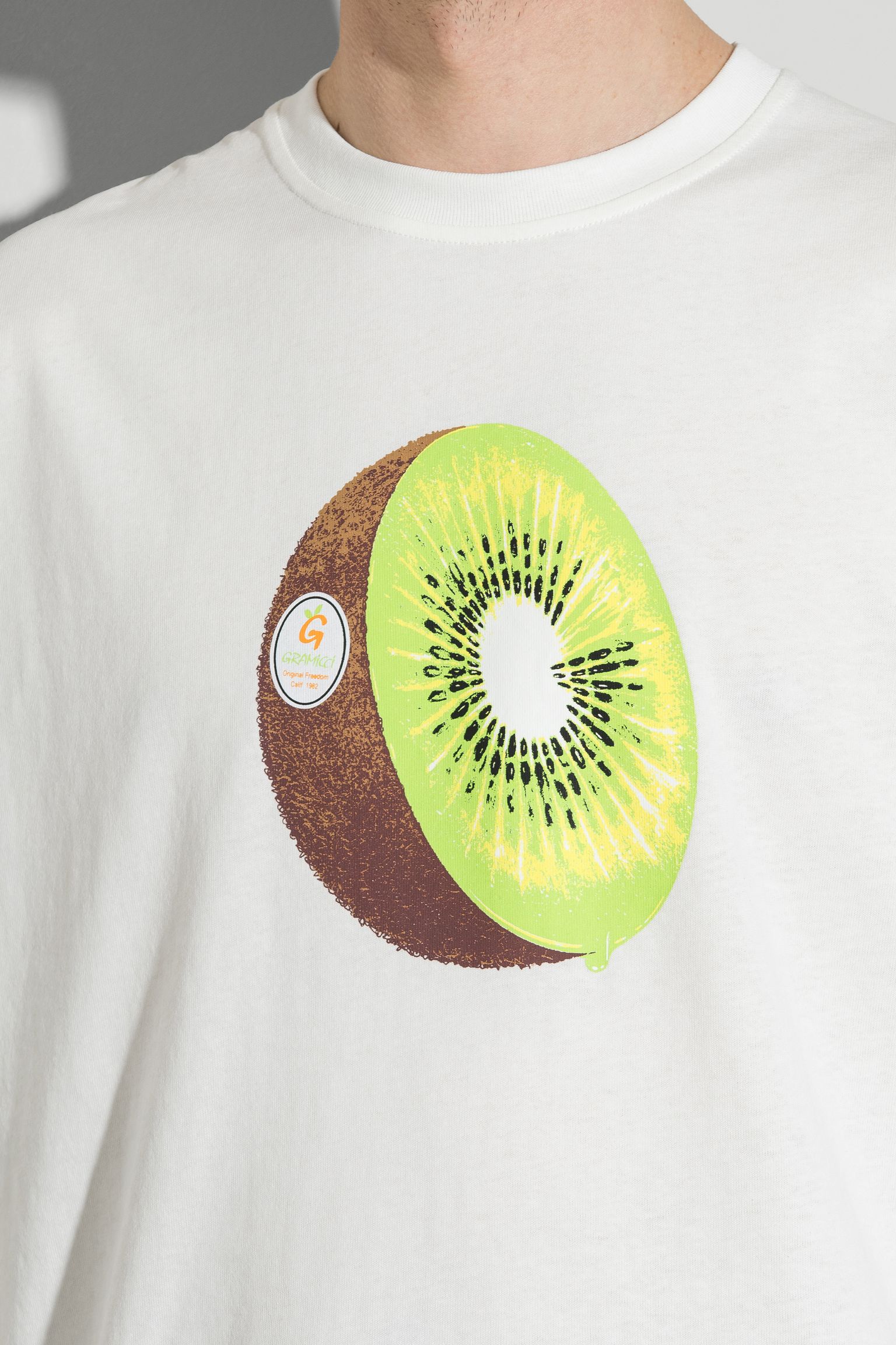 Широкий вибір Футболка KIWI
