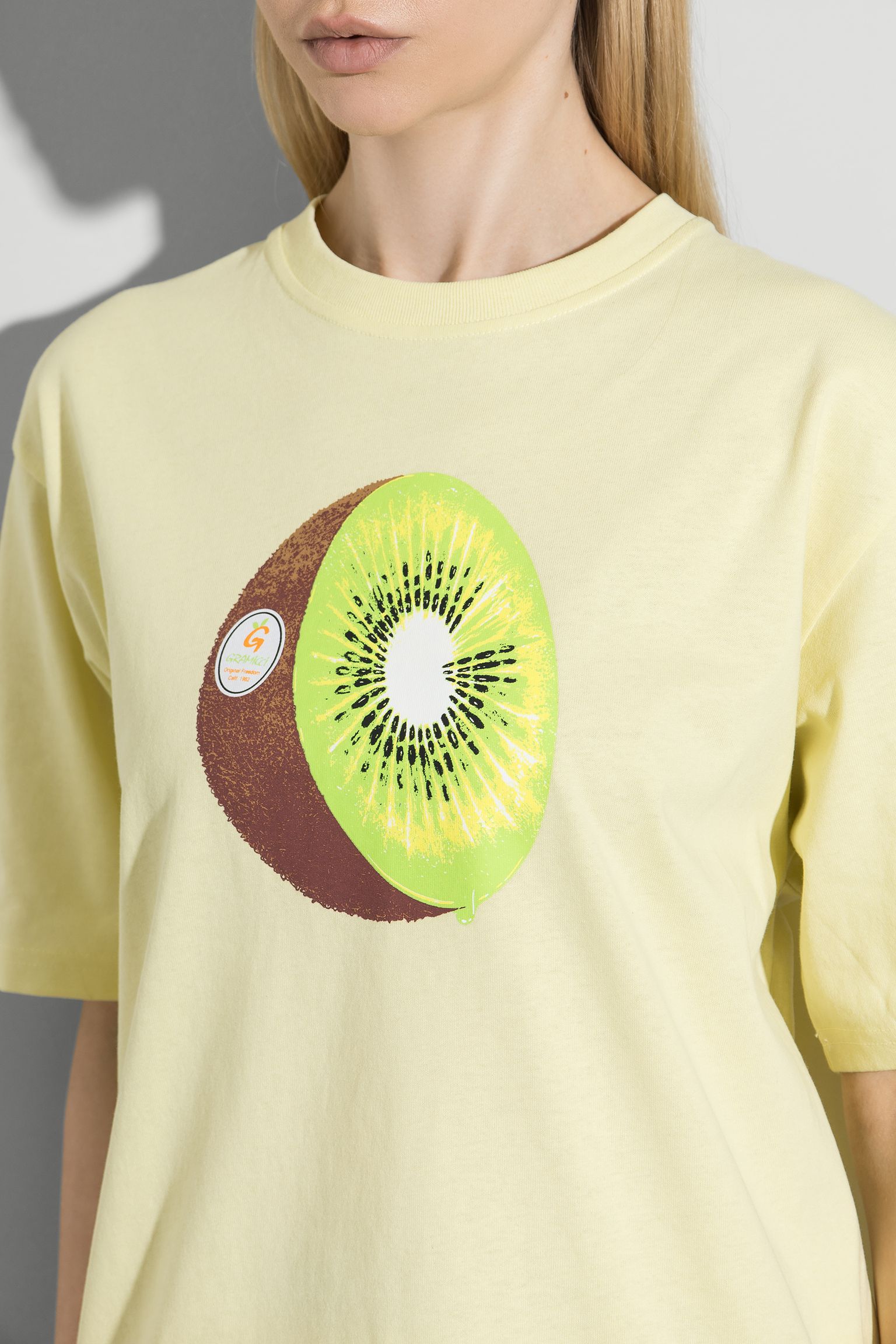 Широкий вибір Футболка KIWI