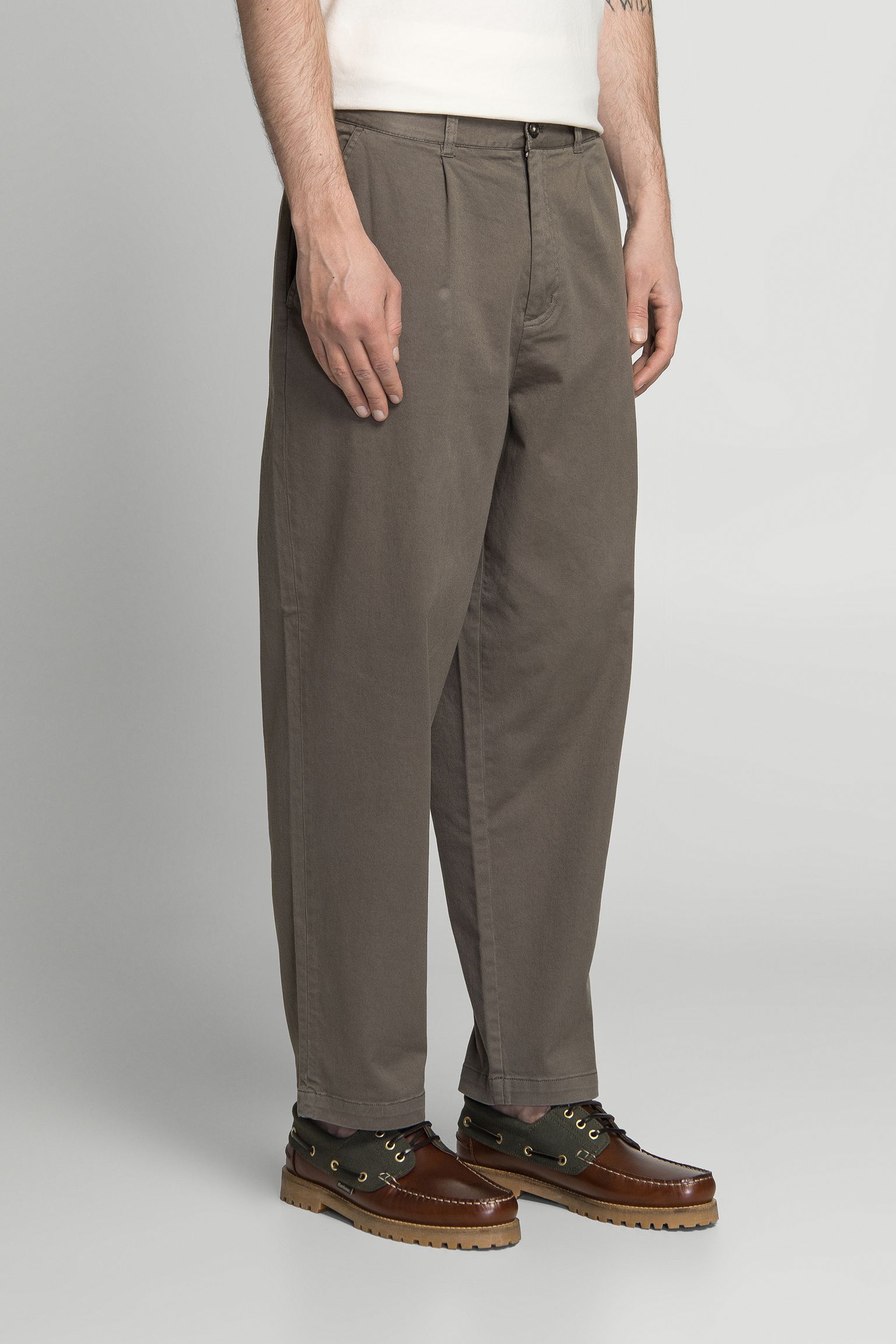 Брюки WASHED STRETCH TWILL RELAXED FIT