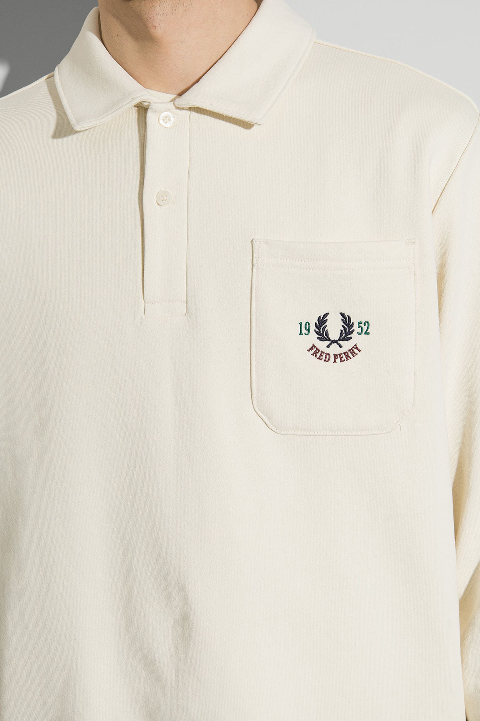 Широкий вибір Поло з довгим рукавом EMBROIDERED CHAMPION COLLARED