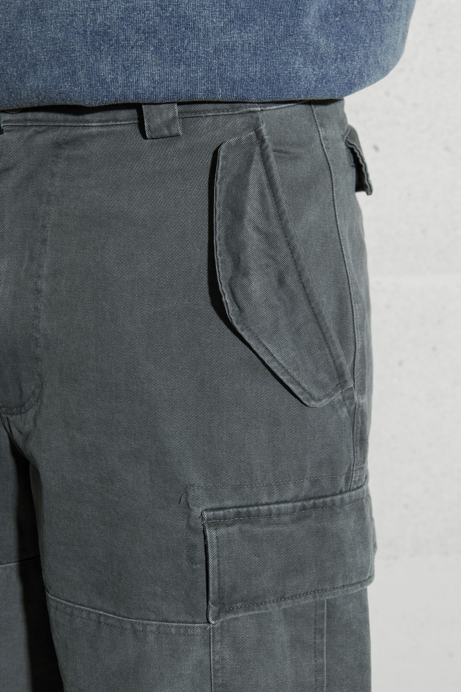 Широкий выбор Шорты FADED COTTON CARGO SHORTS