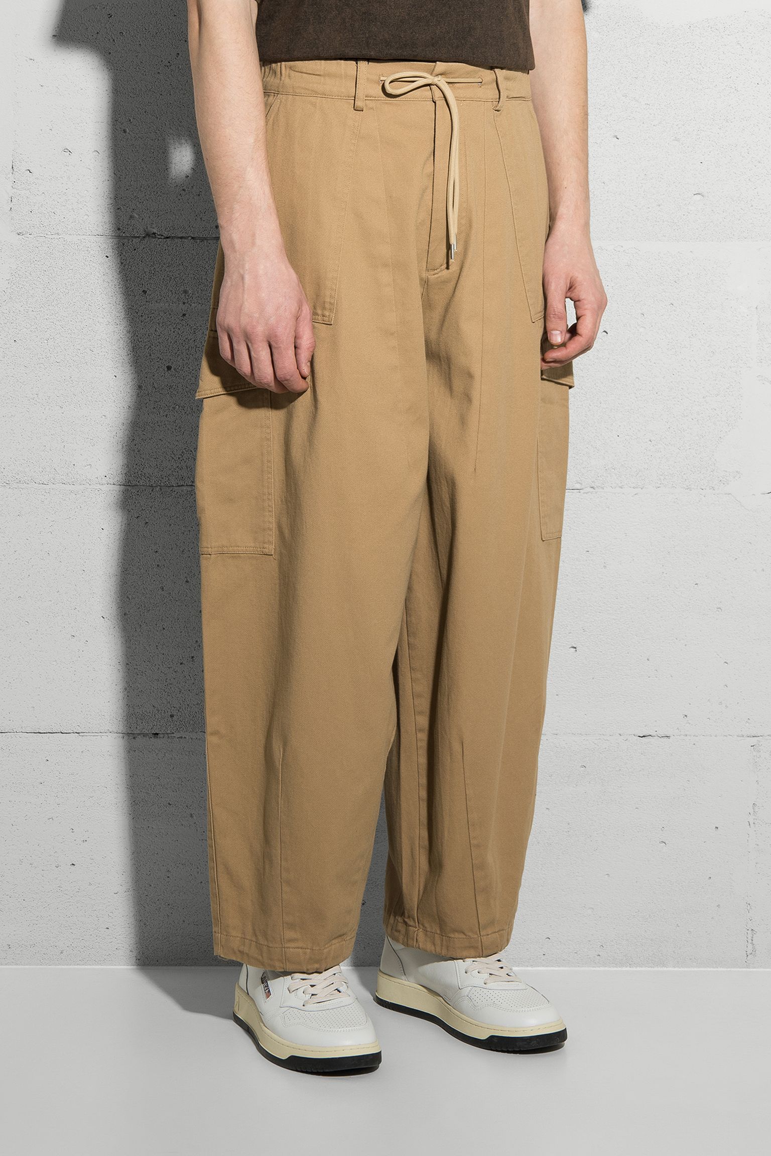 Брюки TWILL CARGO BALLOON PANTS с доставкой