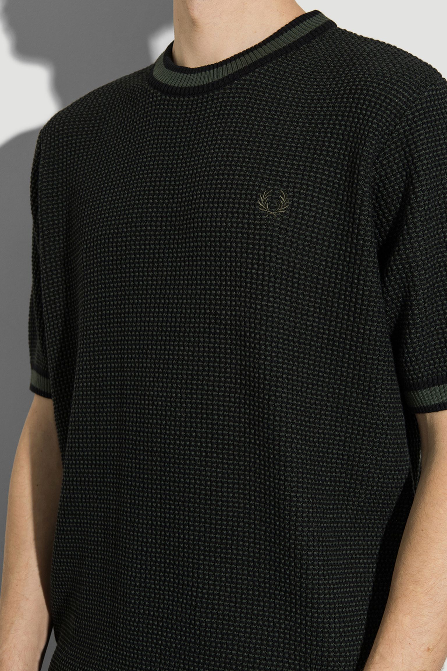 Широкий вибір Футболка TEXTURED KNITTED