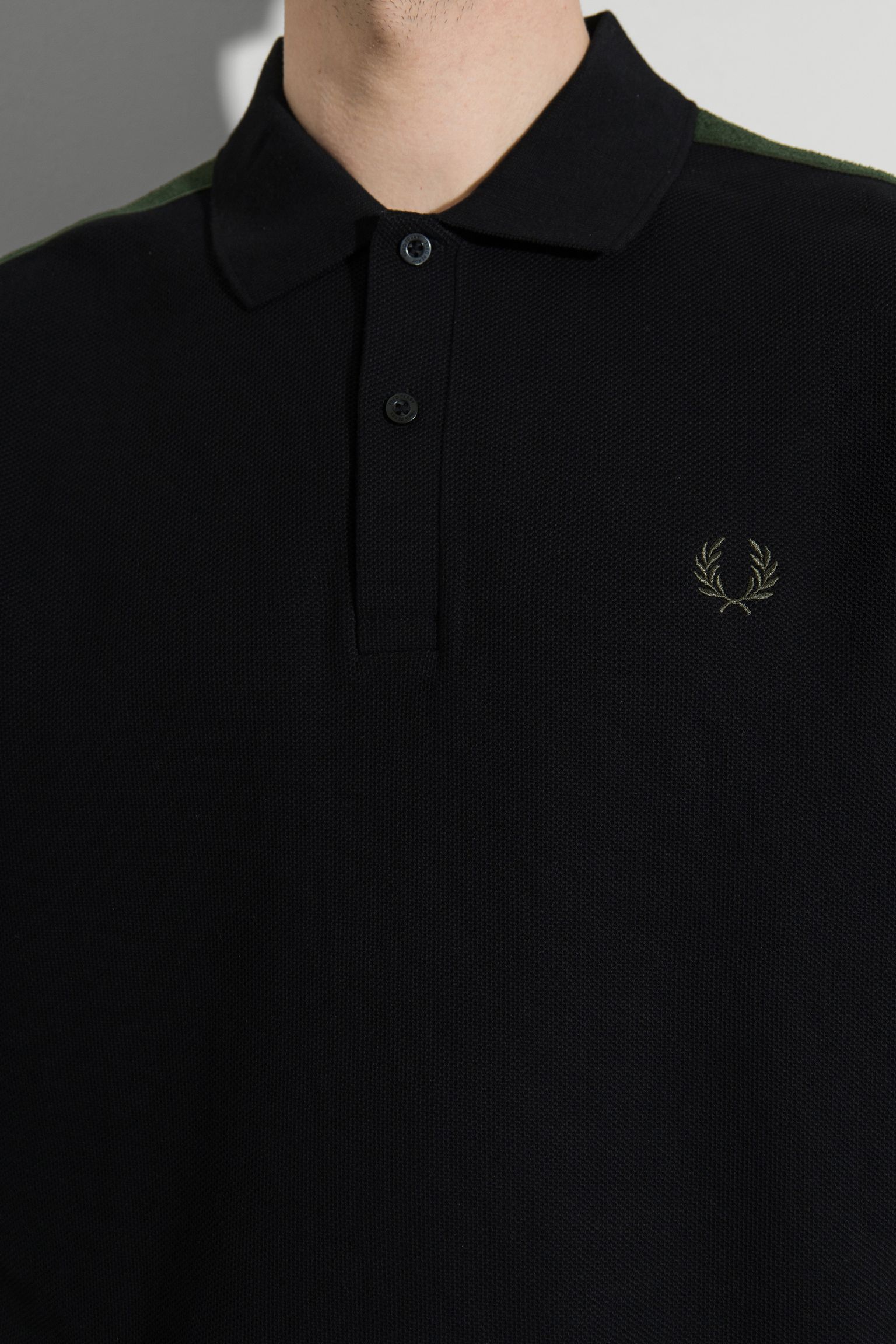 Широкий выбор Поло TOWELLING TAPE POLO SHIRT