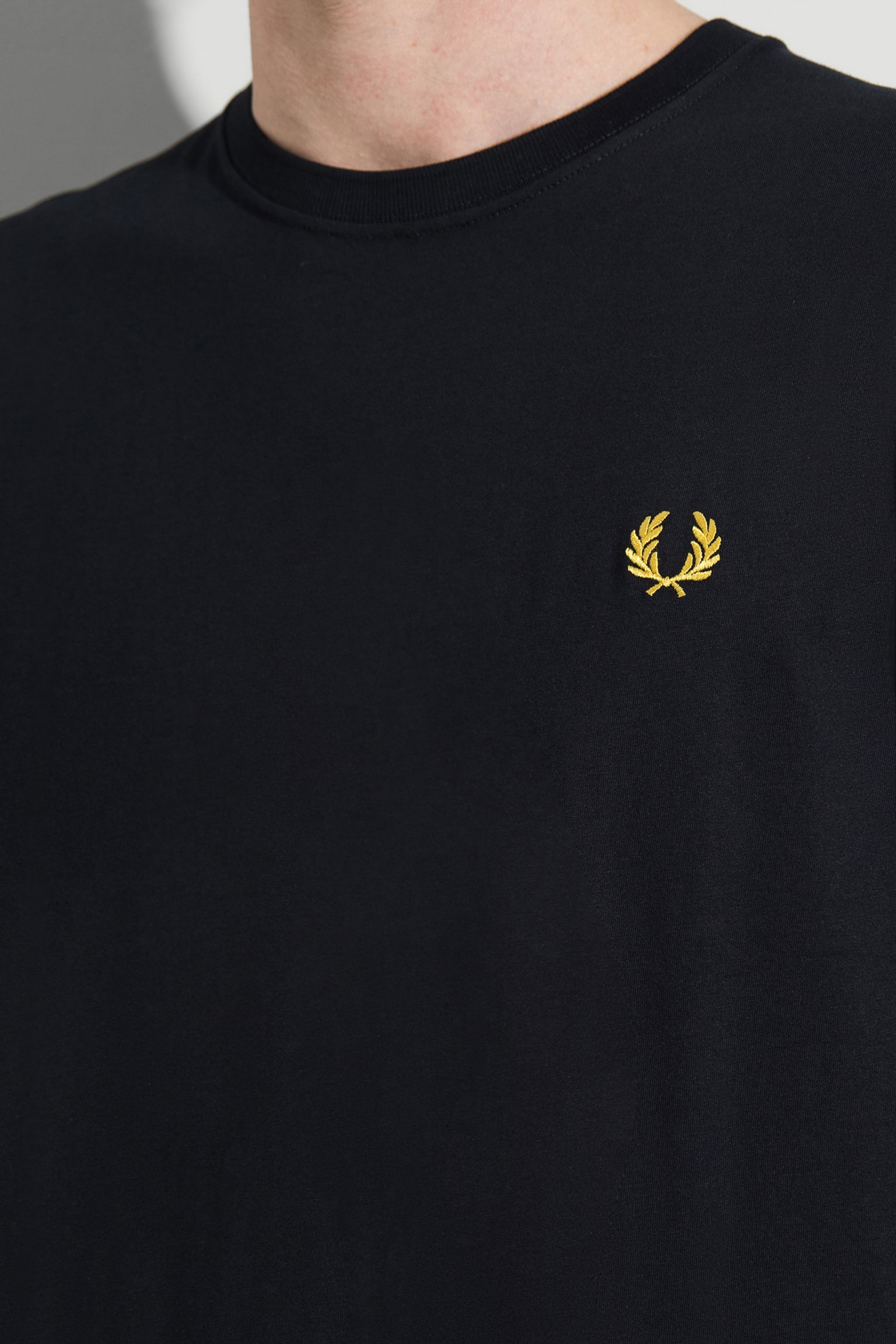 Широкий вибір Футболка CREW NECK