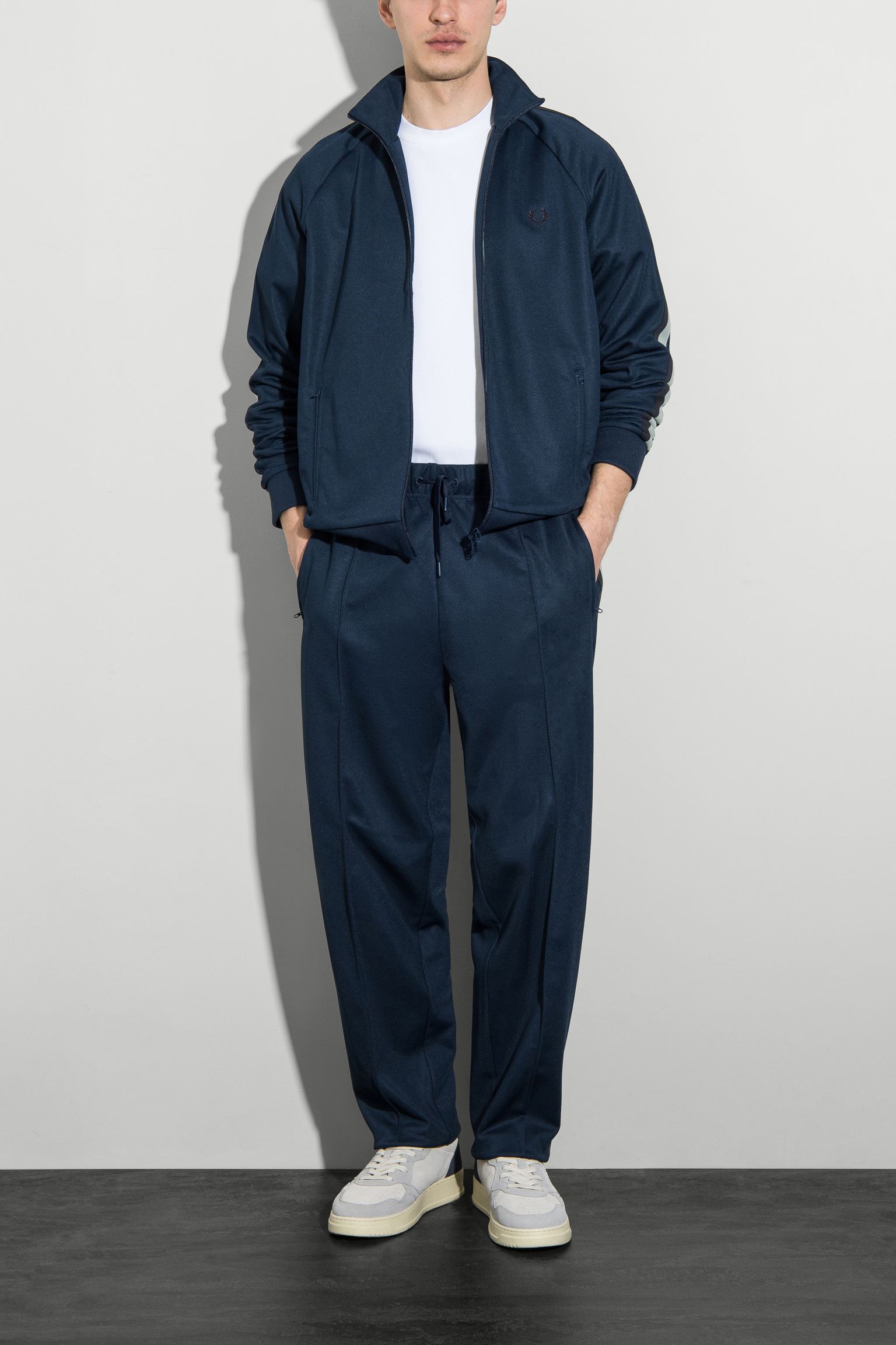 Спортивна кофта TWO COLOUR TAPE TRACK JACKET купити в Україні