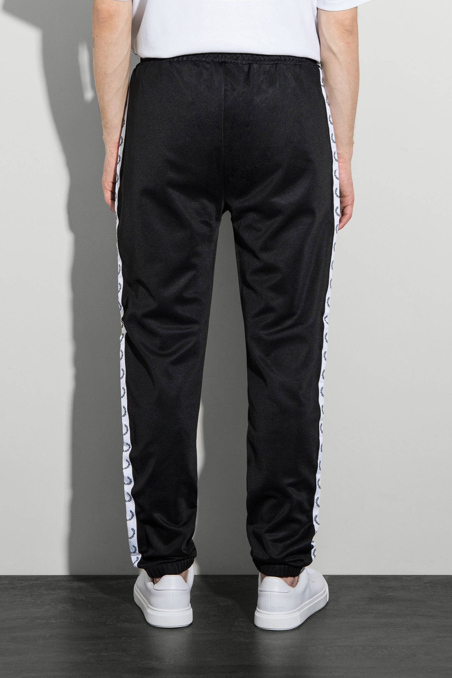 Стильні Спортивні брюки TAPED TRACK PANT