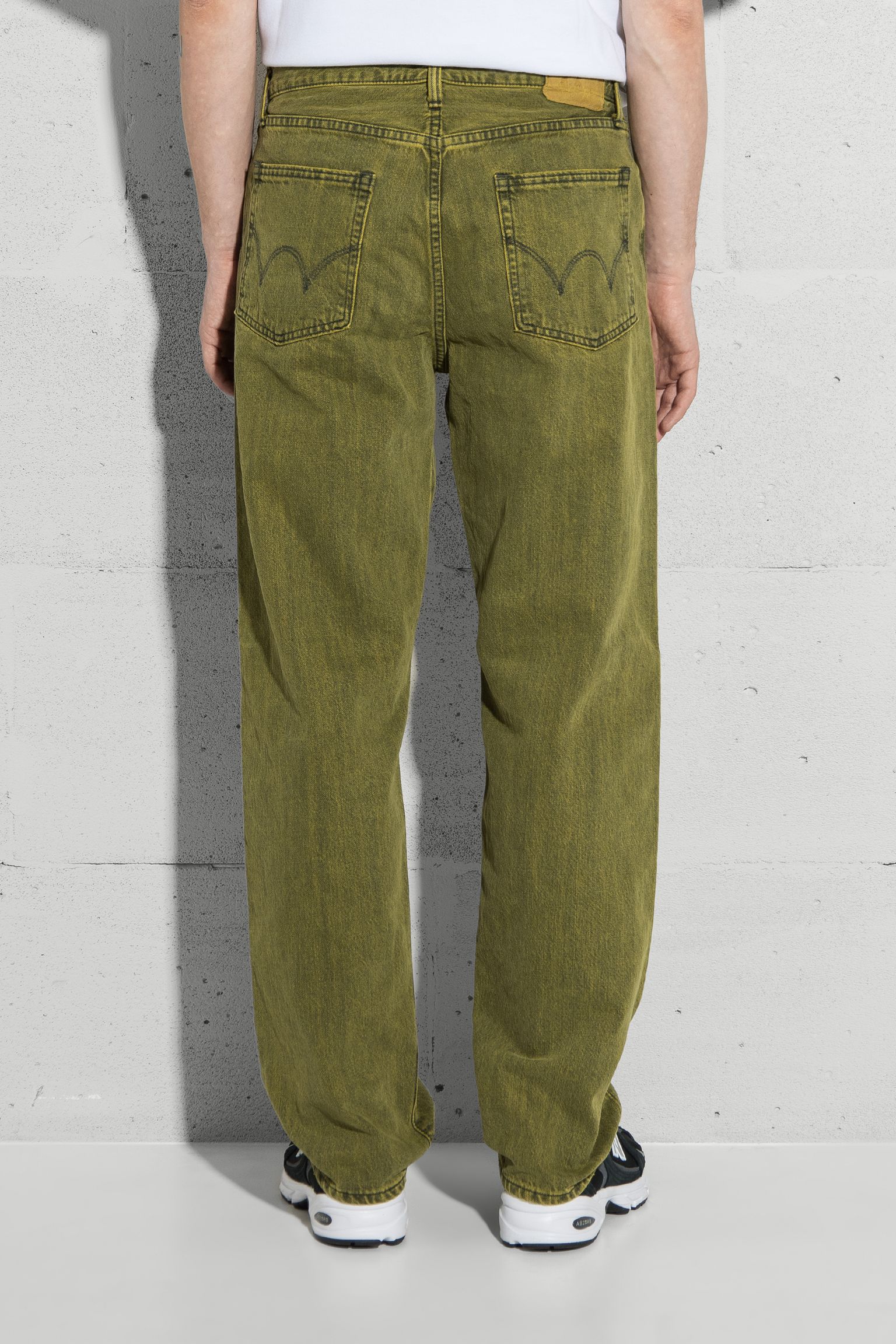 Стильные Джинсы Kaihara Right Hand Black yellow overdyed 13oz