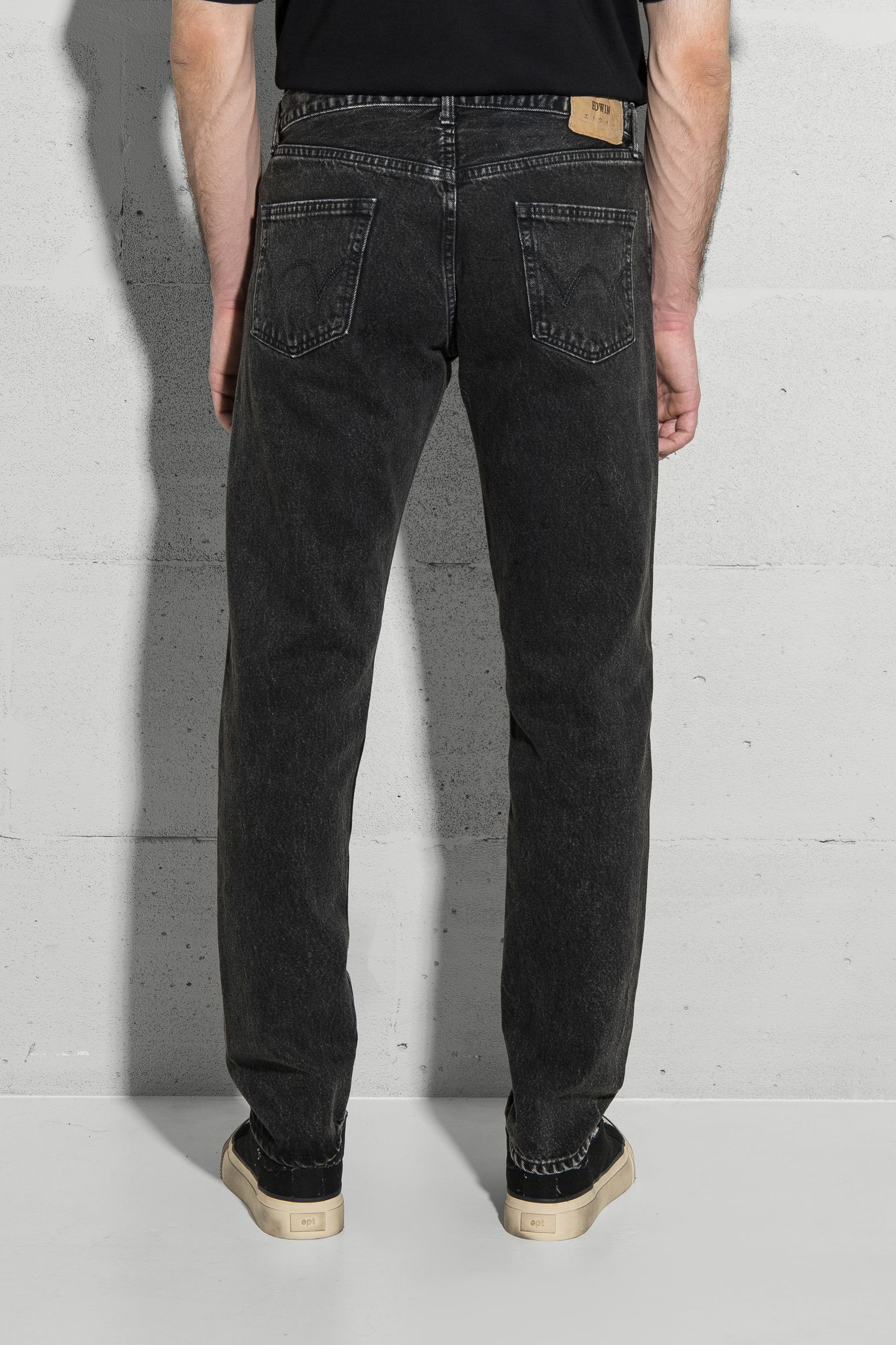 Джинси Kaihara Right Hand Black mid dark used 13oz
