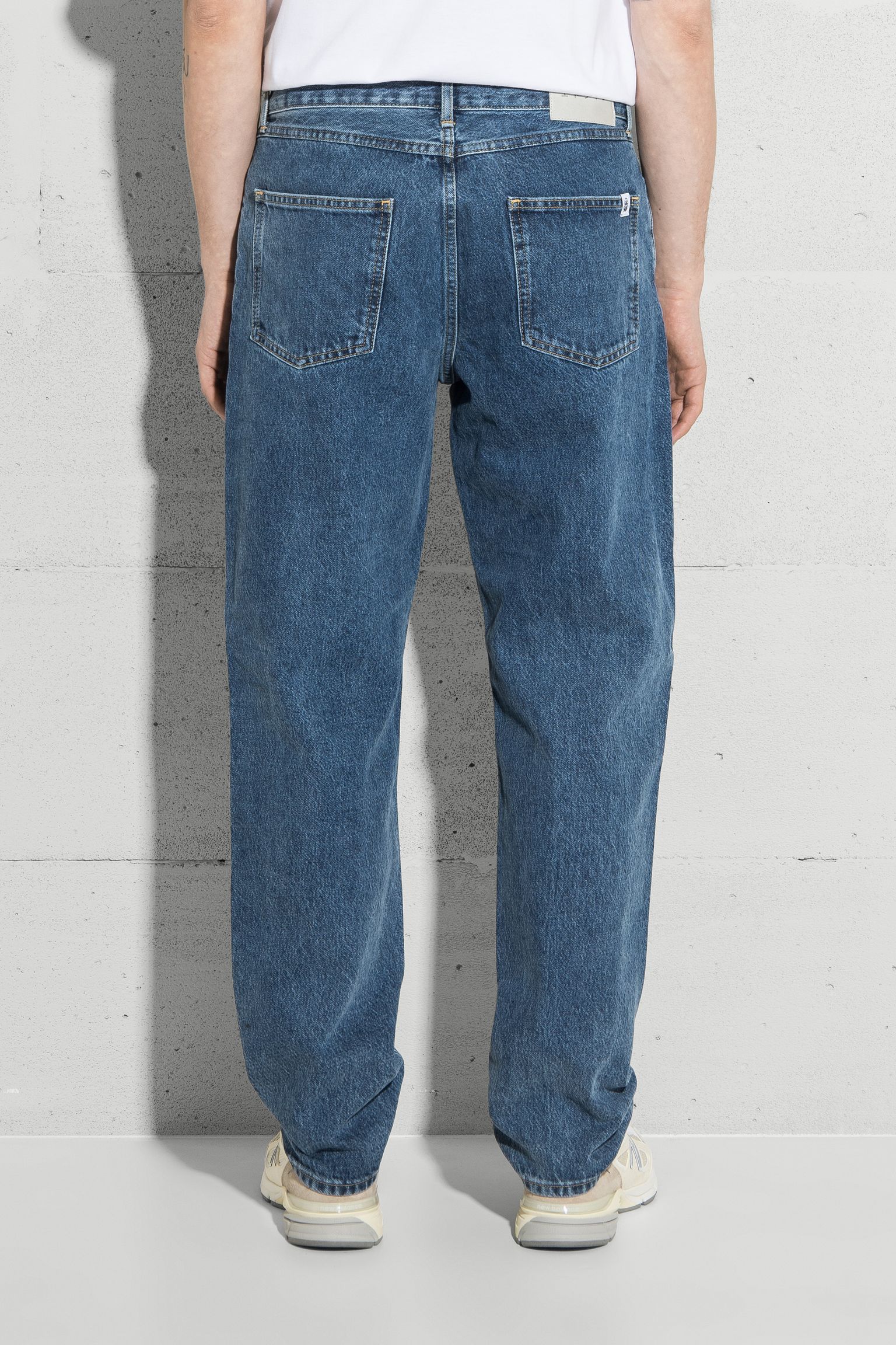 Стильные Джинсы Cosmos Arctic Blue mid marble wash 14.6oz