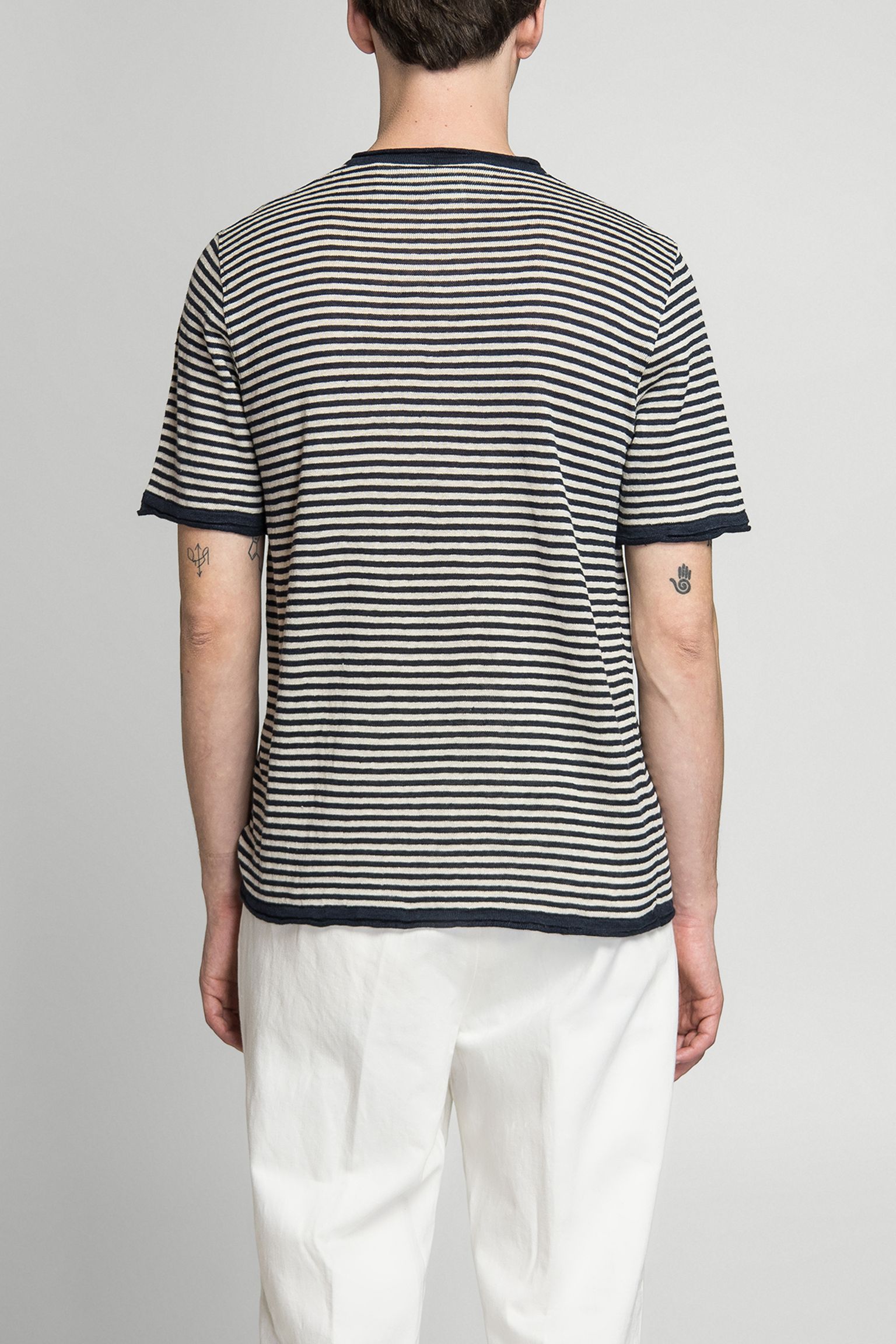 Стильные Футболка Neo Henley S/S