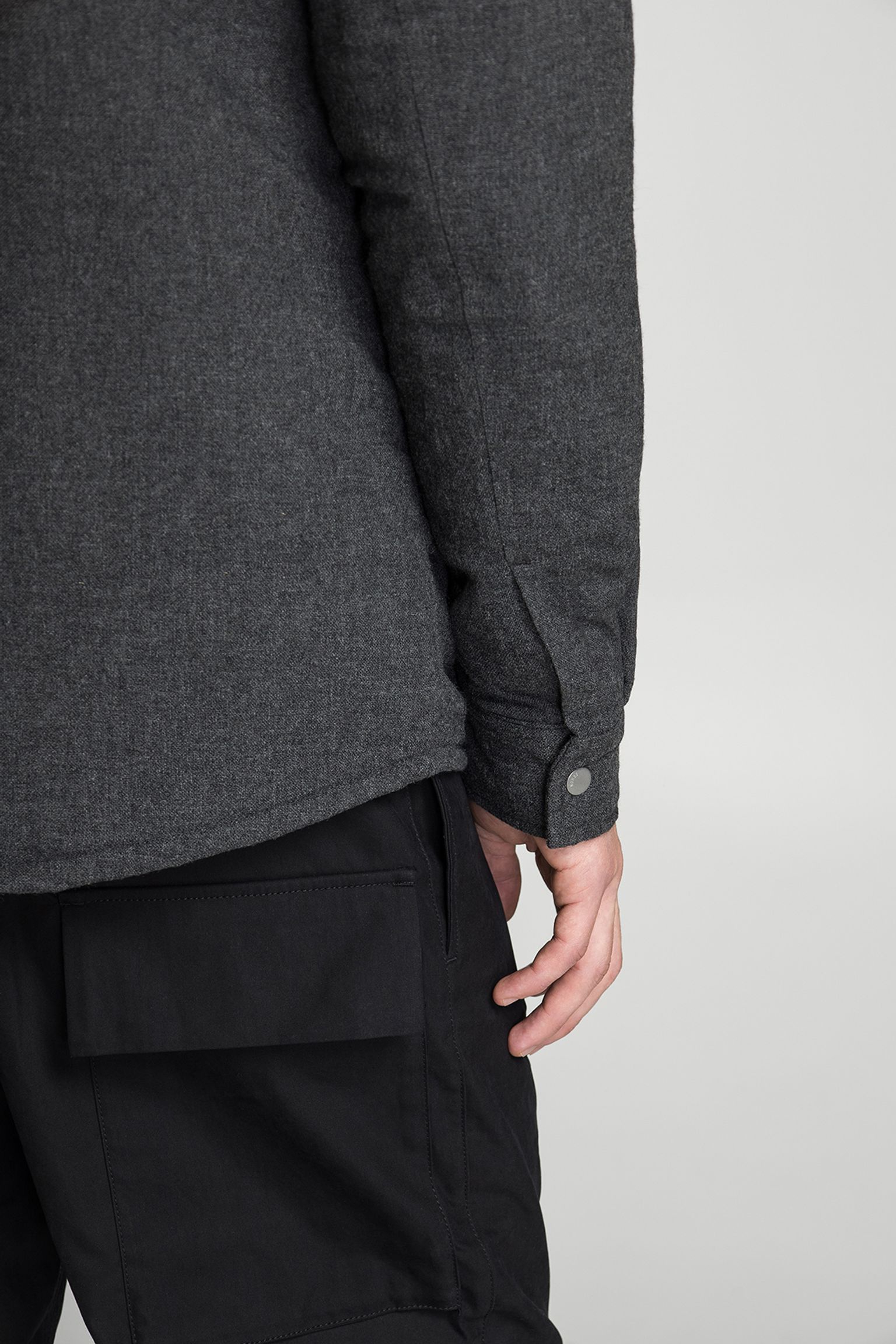 Широкий вибір Овершот Hjalmer Insulated Wool Overshirt
