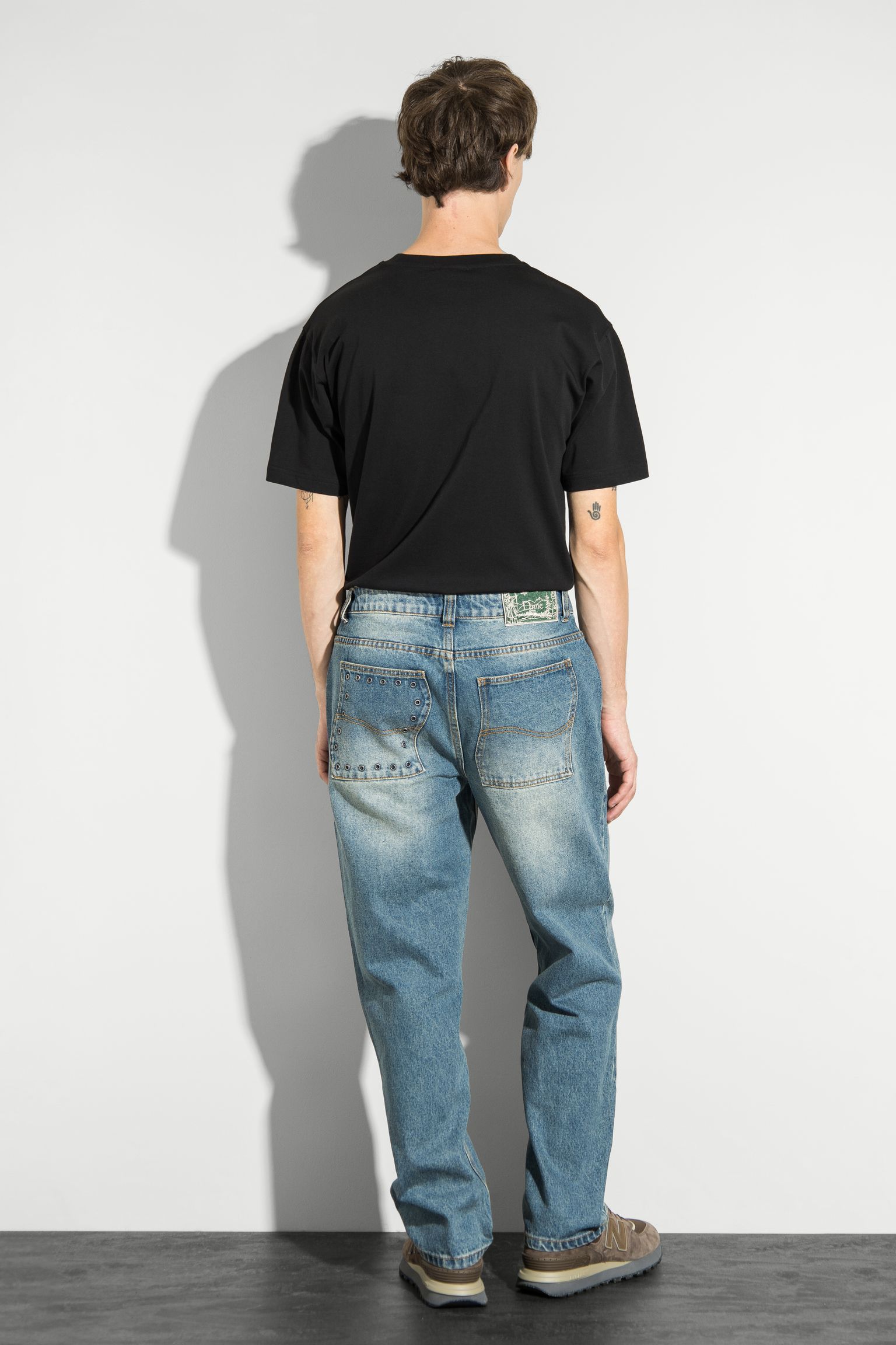 Джинсы Classic Relaxed Denim Pants с доставкой